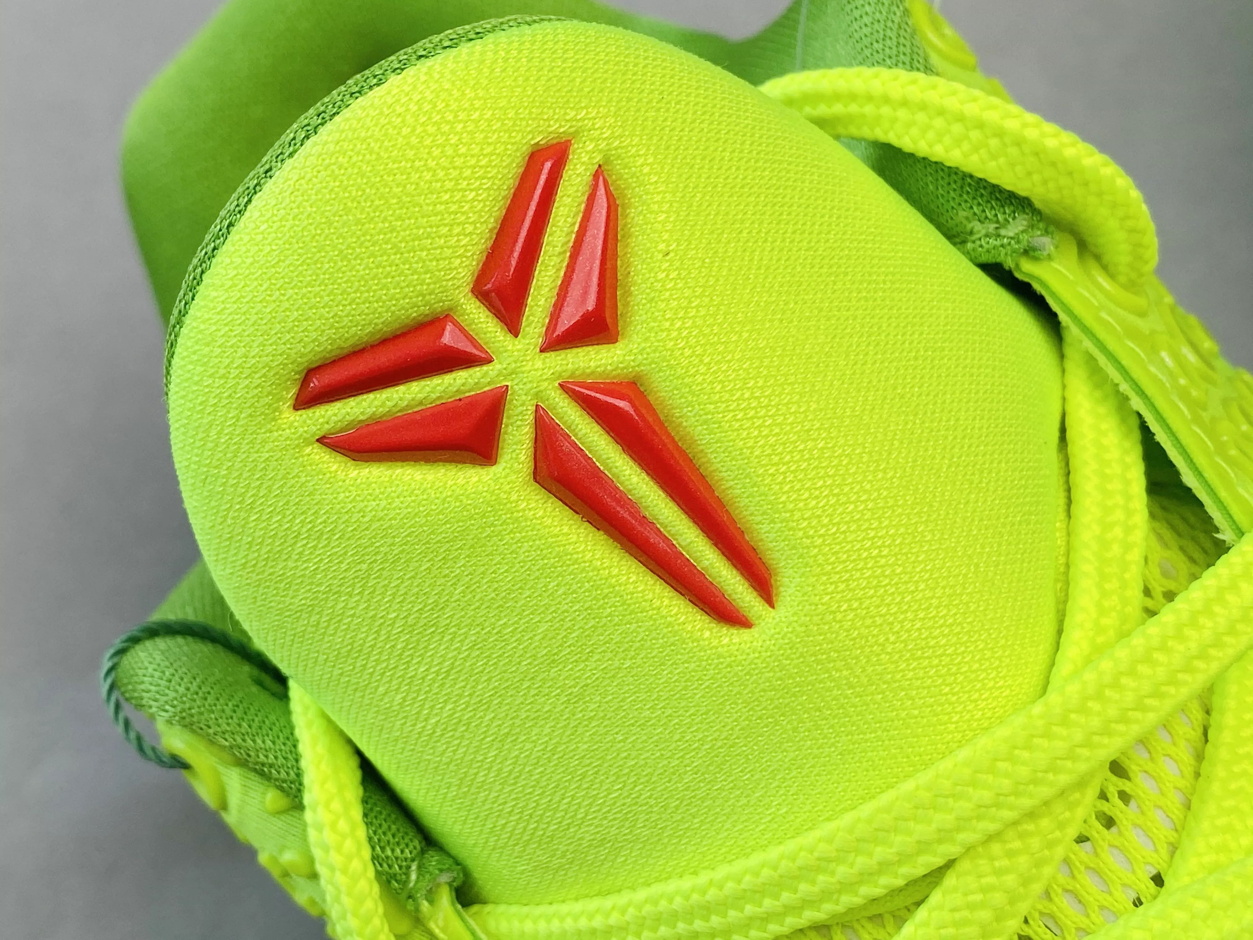 S2外贸 KOBE6 Protro Green Apple 科比 6 2020 復刻 前掌气垫 青竹絲 青蜂俠 球鞋 籃球鞋 實戰鞋  真碳板 男鞋 CW2190-300