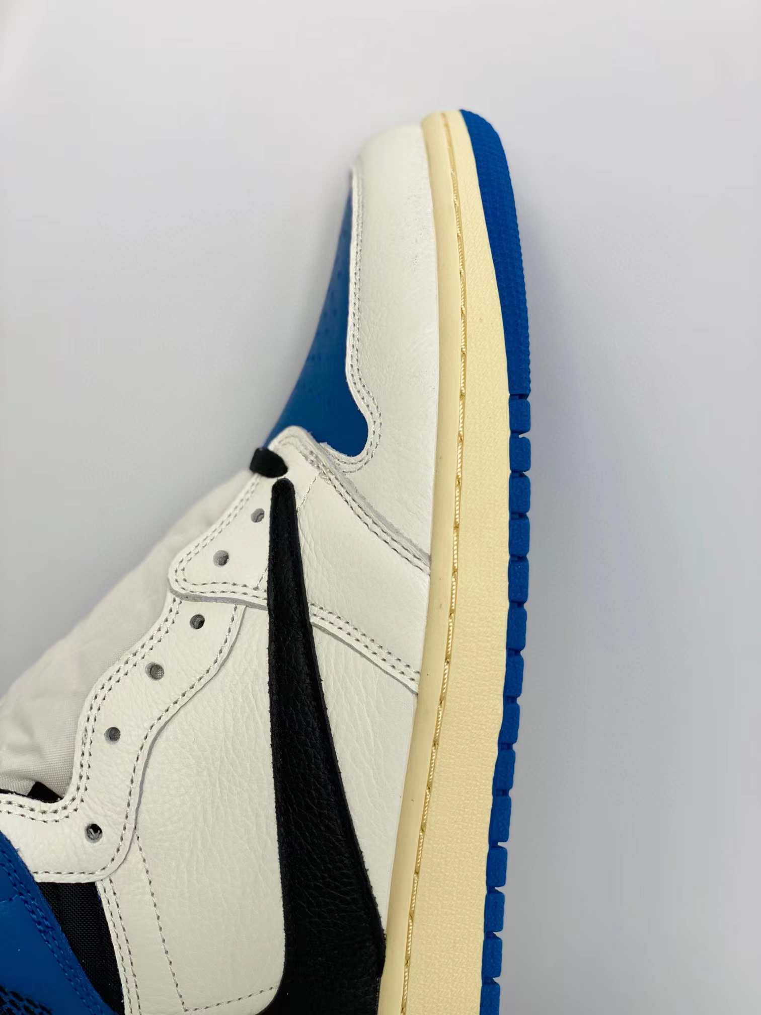 Travis Scott Fragment Design Air Jordan 1 AJ1 Retro OG SP Military Blue 闪电 倒钩 藤原浩 三方联名高筒 休闲鞋 女鞋 男鞋 板鞋 DH3227-105