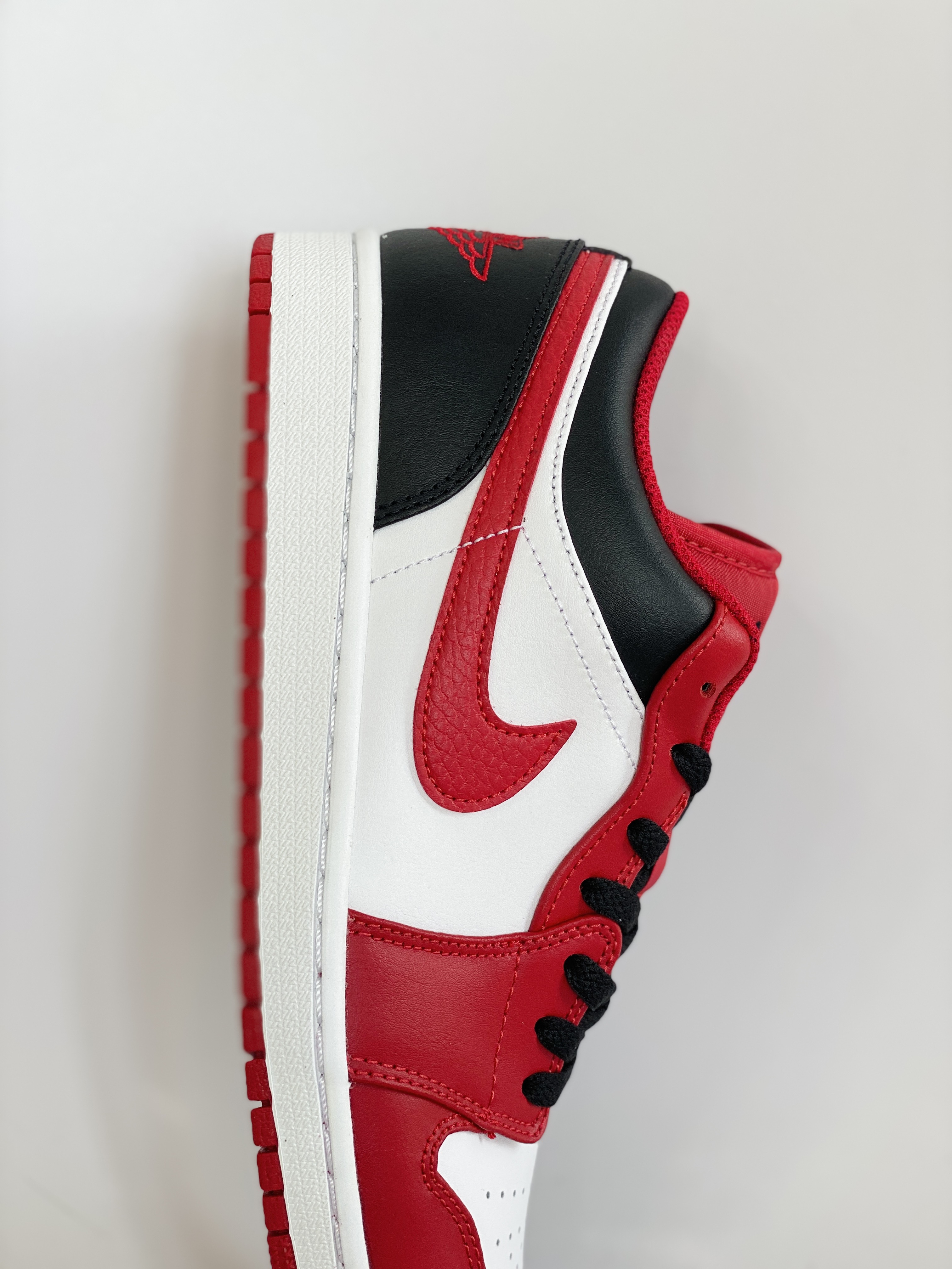 Air Jordan 1 Low AJ1 Gym Red and Black  紅白黑 低筒  休閒鞋 板鞋 男鞋 女鞋 553558-163