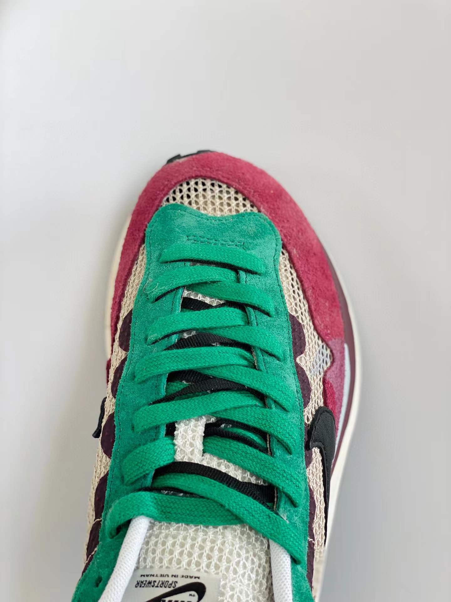 Sacai 3.0 VaporWaffle String Villain 酒红 低筒 华夫鞋 增高男女鞋 结构解构鞋 复古休闲鞋  DD3035-200