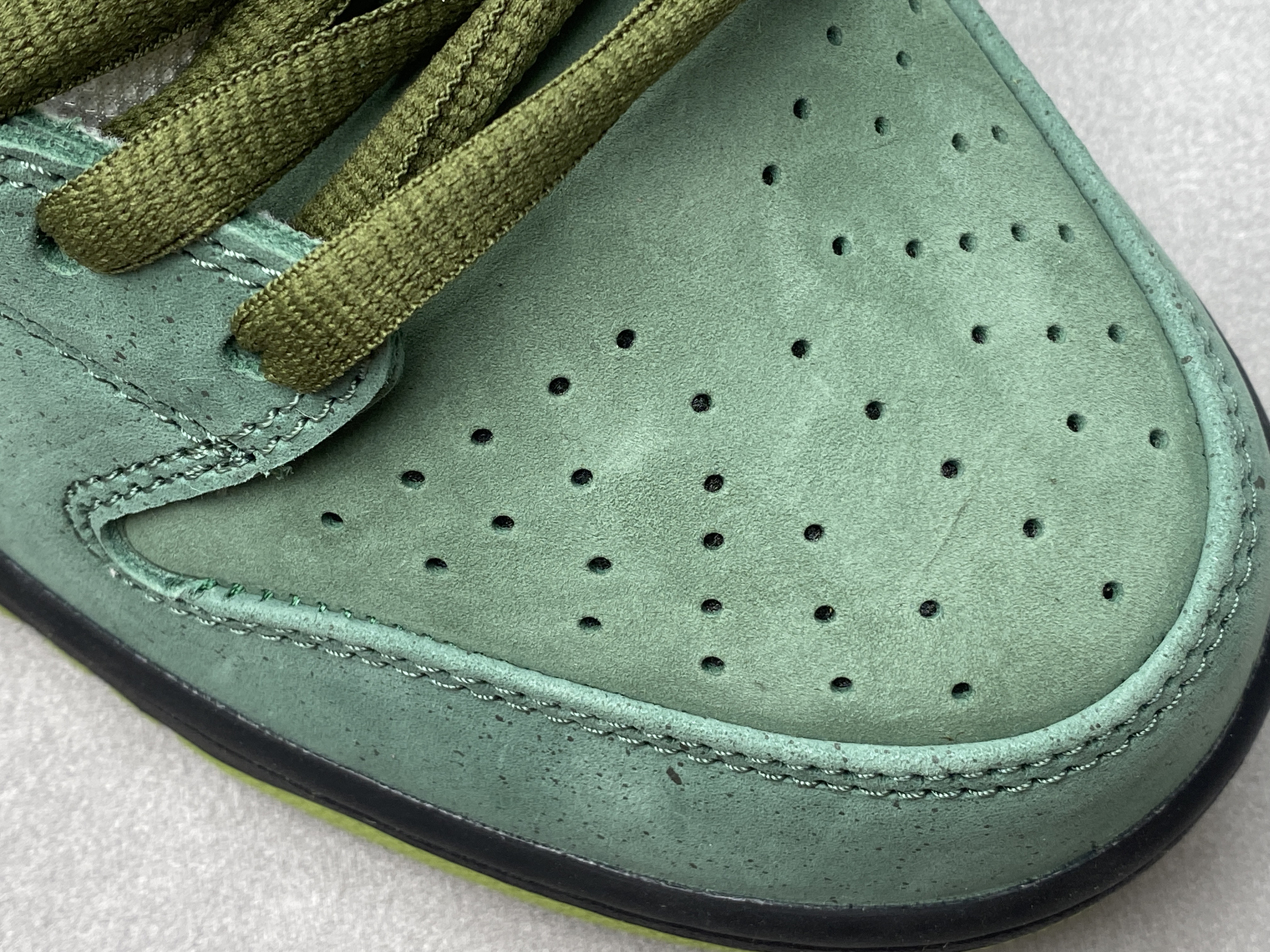 Concepts x SB Dunk Low ‘’Green Lobster" 绿龙虾 低筒 复古板鞋 休闲鞋 男鞋 女鞋 BV1310-337