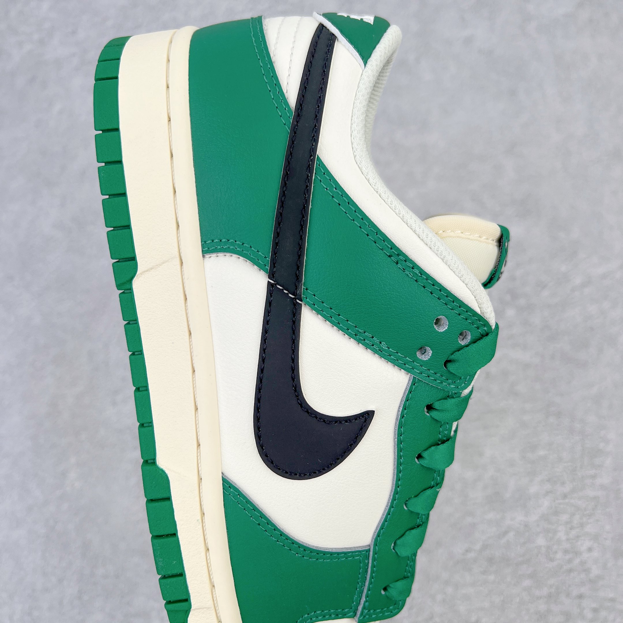 Dunk Low SE Lottery 白绿 彩票  低筒 复古板鞋 休闲鞋 男鞋 女鞋  DR9654-100