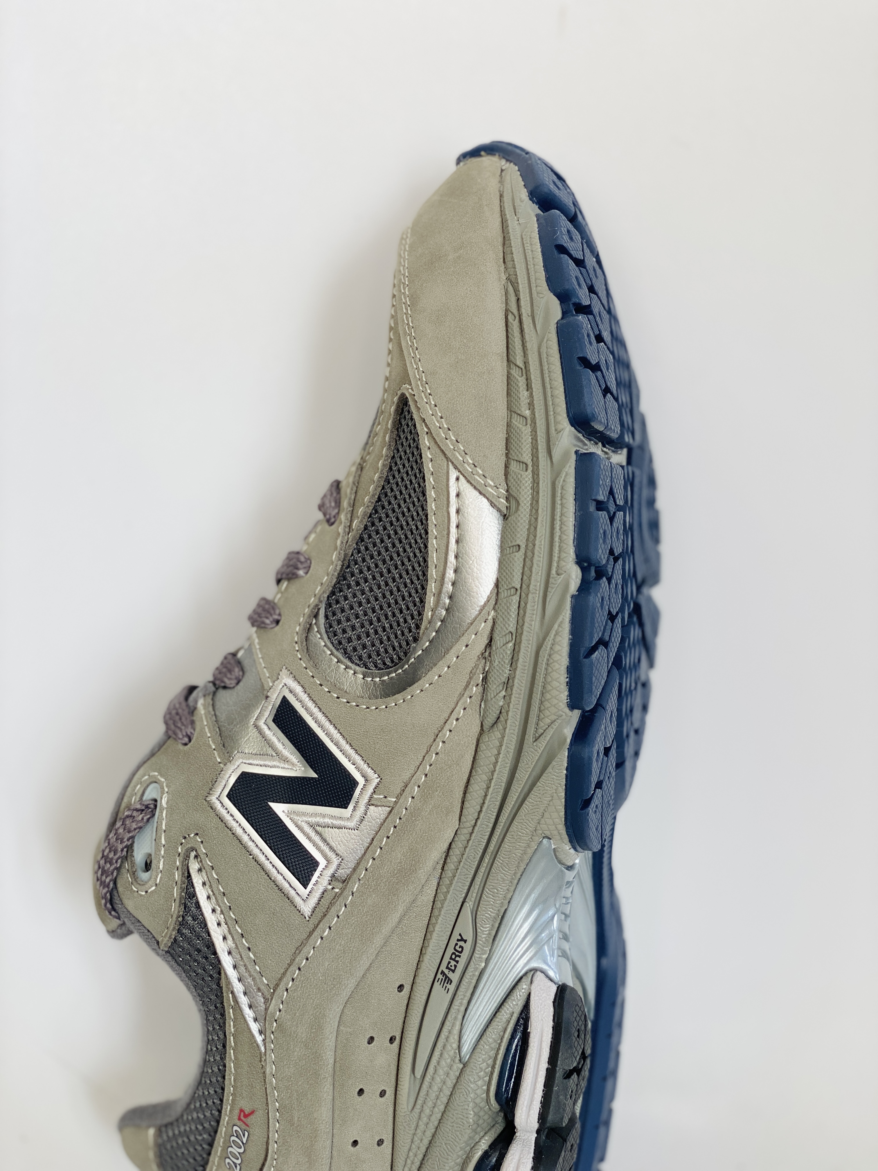 新版 New Balance 2002R  经典灰 军绿灰  低筒 跑步鞋 运动鞋 休闲鞋 男鞋 女鞋 ML2002RA
