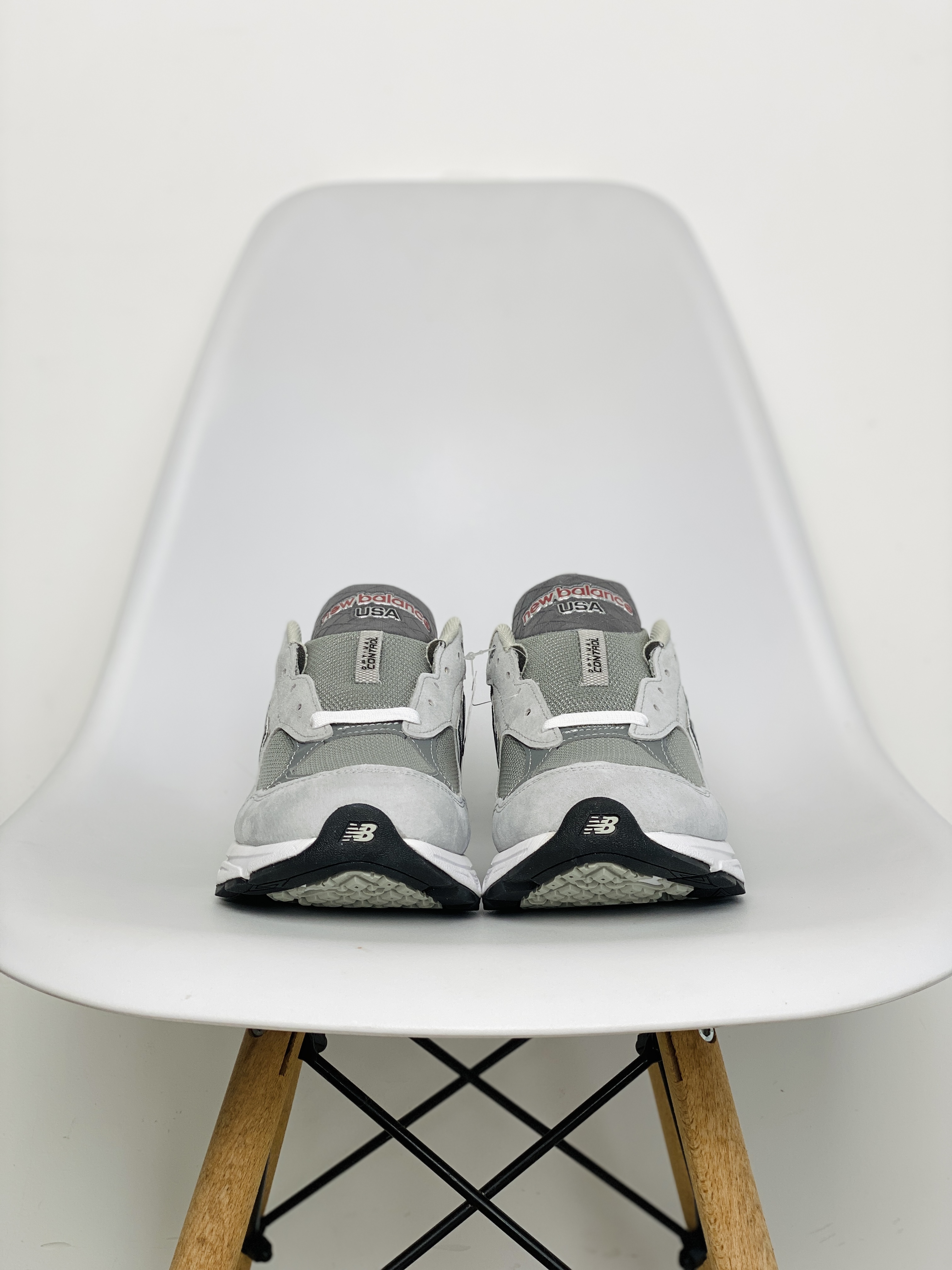 新版 New Balance 990 V3 元祖灰色 低筒 复古跑鞋 休闲鞋 板鞋 运动鞋 男鞋 女鞋 M990GY3