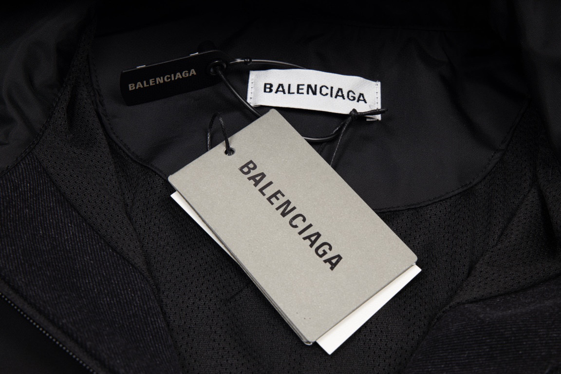 Balenciaga FW21 大Logo 黑色 印花夾克 冲锋衣 外套 男款 女款 529213TBQ031000