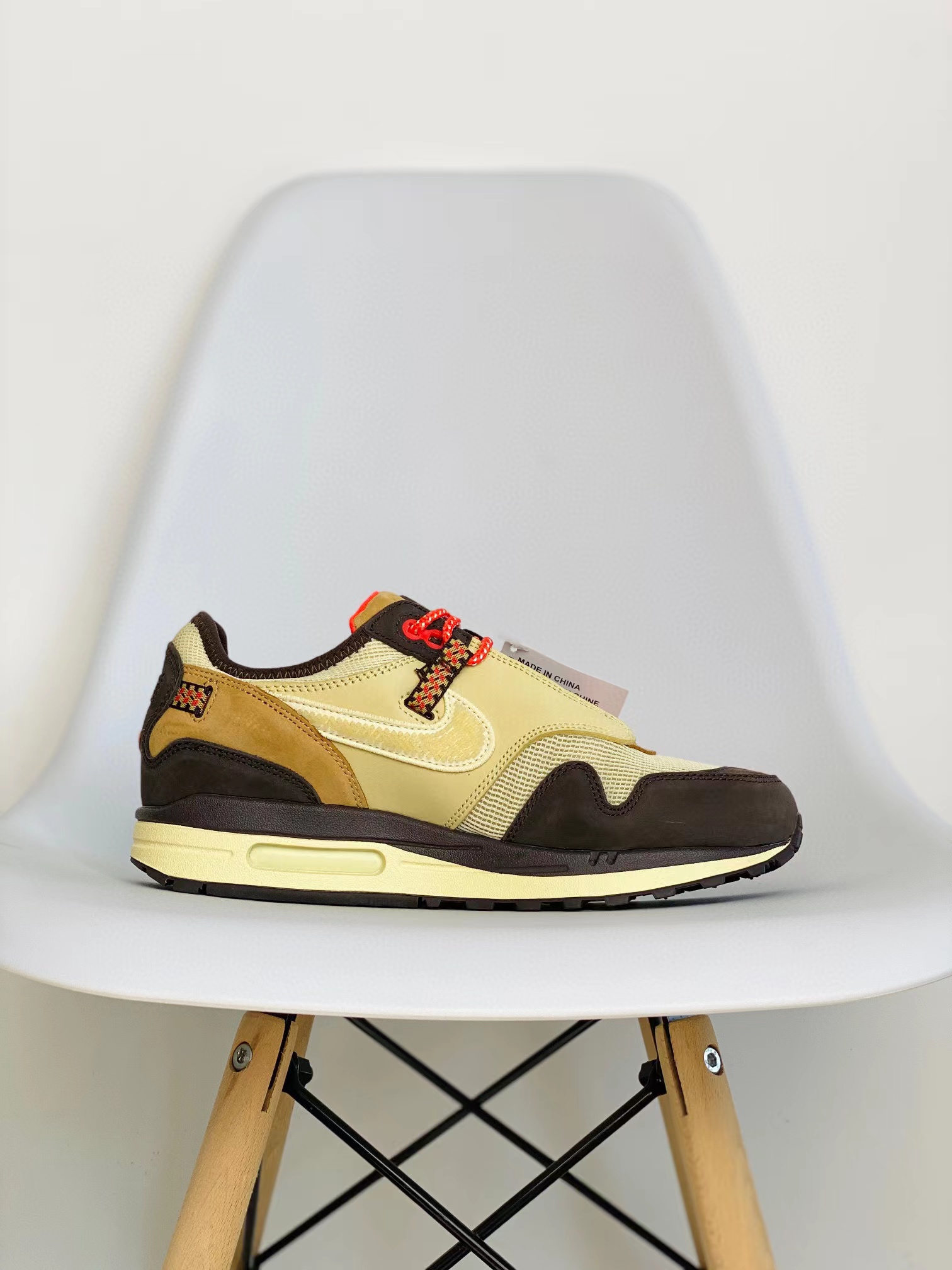 Travis Scott Air Max 1 Baroque Brown TS 棕色  倒钩 低筒 男鞋 女鞋 休闲鞋 板鞋 气垫鞋 DO9392-200