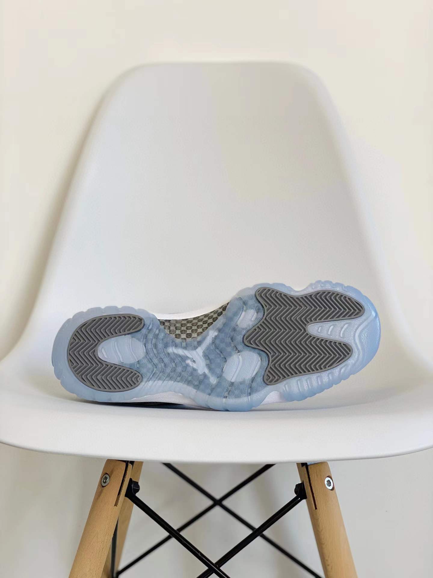 Air Jordan 11 AJ11 Cool Grey 2021 酷灰 碳板 全掌气垫 篮球鞋 球鞋 男鞋 休闲鞋 CT8012-005