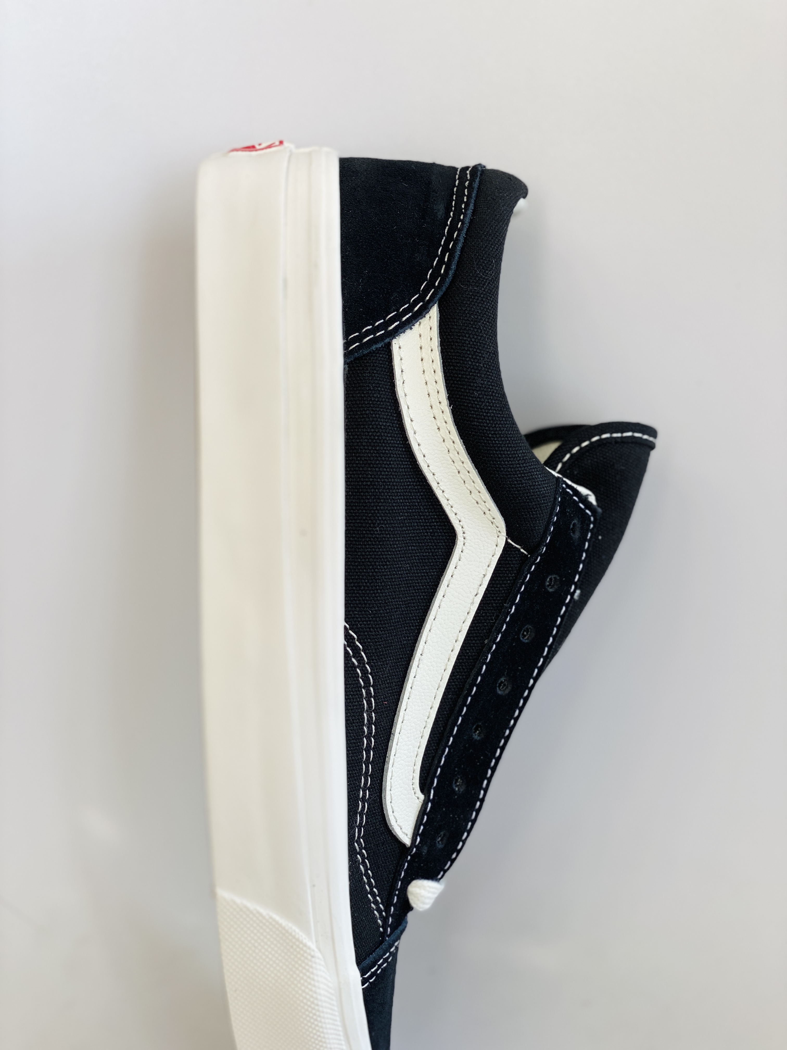 Vans Vault OG Style 36 LX  Black Marshmall  黑白 低筒 休闲鞋 板鞋 滑板鞋 男鞋 女鞋 VN0A4BVEN8K