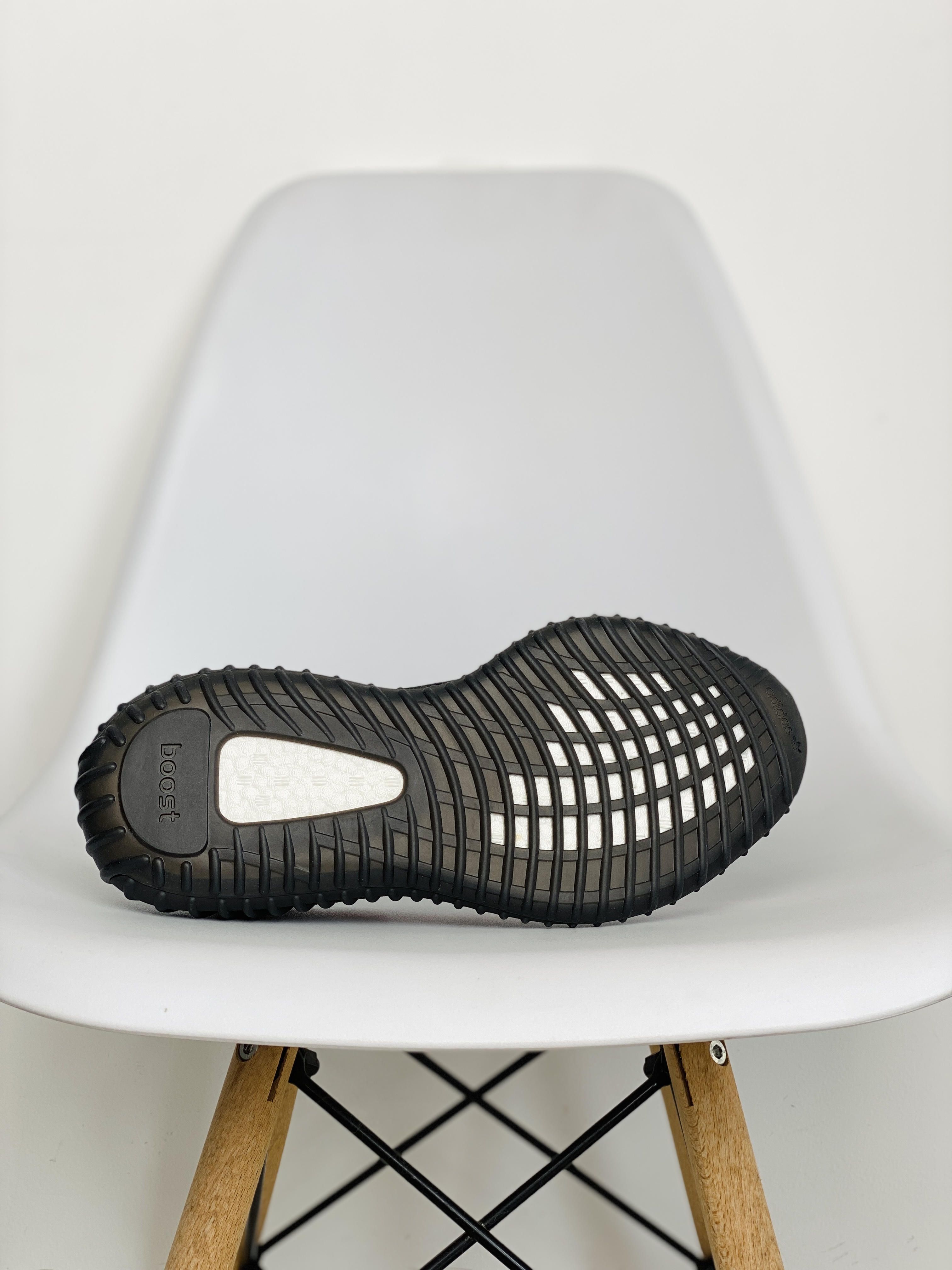 adidas originals Yeezy Boost 350 V2 Core Black Red  低筒 休闲鞋 运动鞋 男鞋 女鞋 BY9612-2016