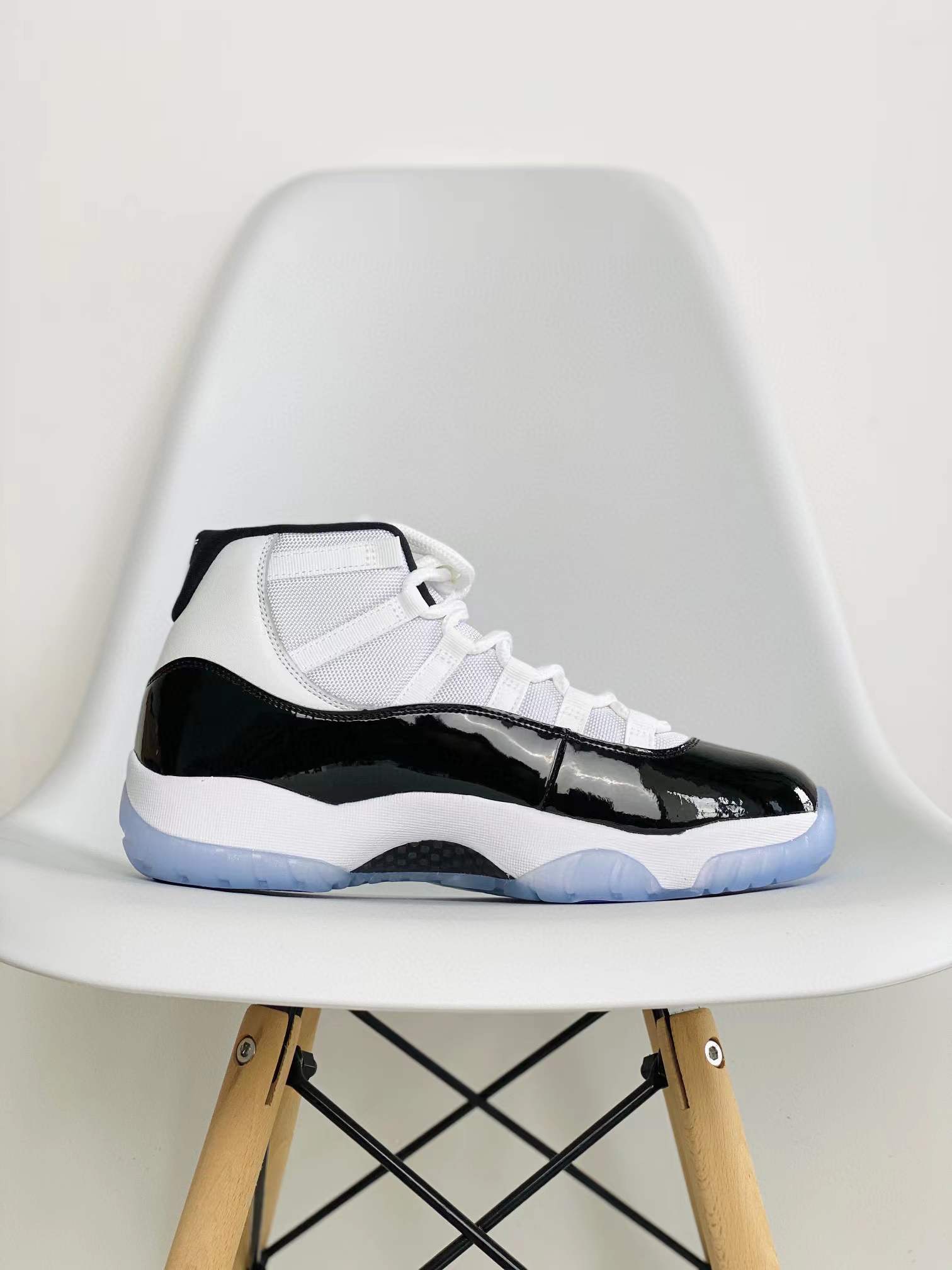 Air Jordan 11 AJ11 Concord 康扣 黑白 碳板 全掌气垫 篮球鞋 球鞋 男鞋 休闲鞋 378037-100