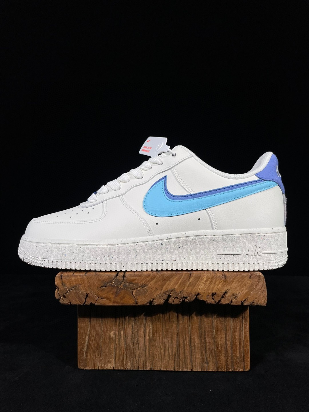 Air Force 1 Low 82 白蓝色 低筒 空军一号 休闲鞋 板鞋 男鞋 女鞋 DO9786-100