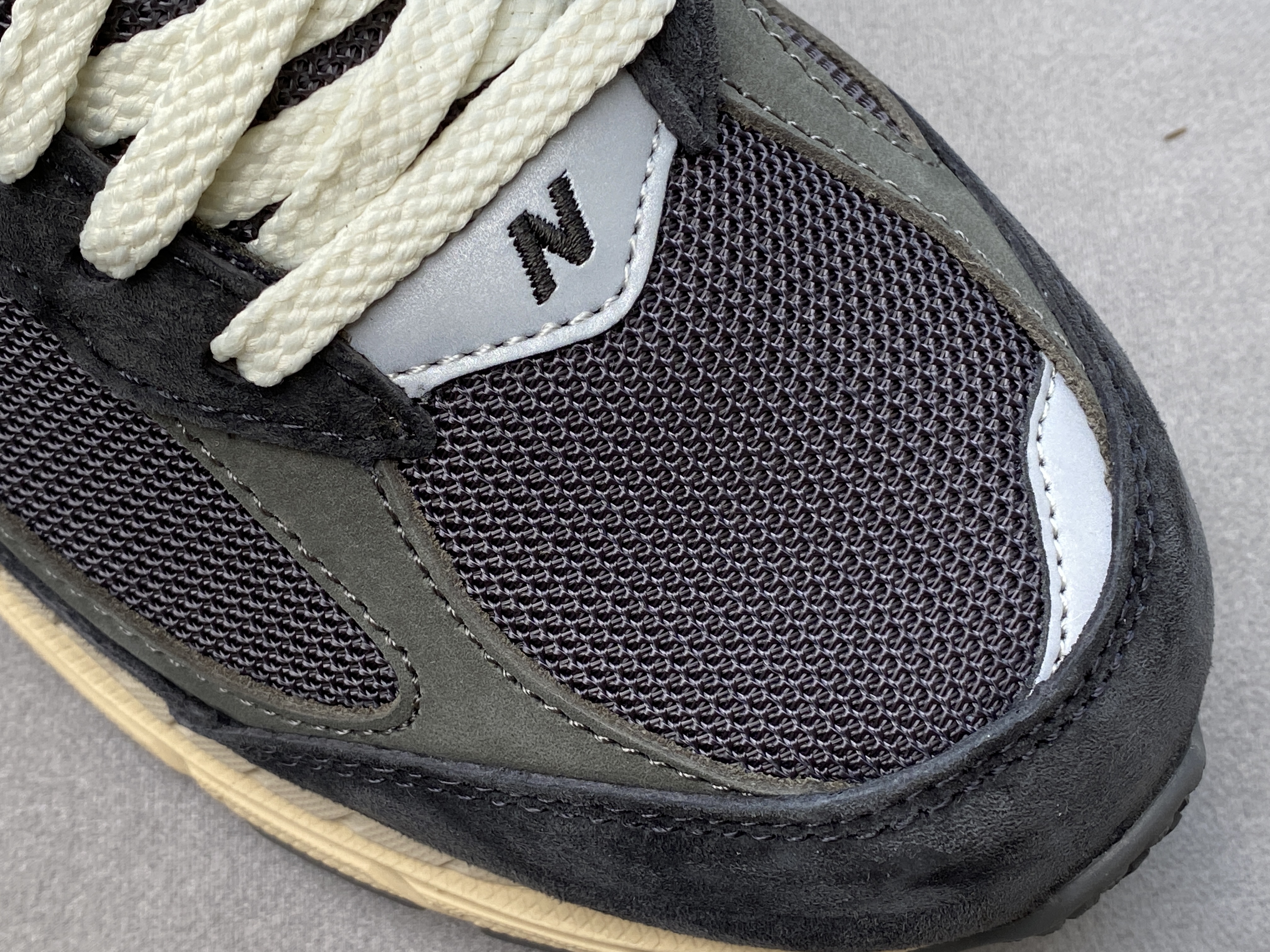 新版 New Balance 2002R 灰碳色 低筒 跑步鞋 运动鞋 休闲鞋 男鞋 女鞋 M2002RHO