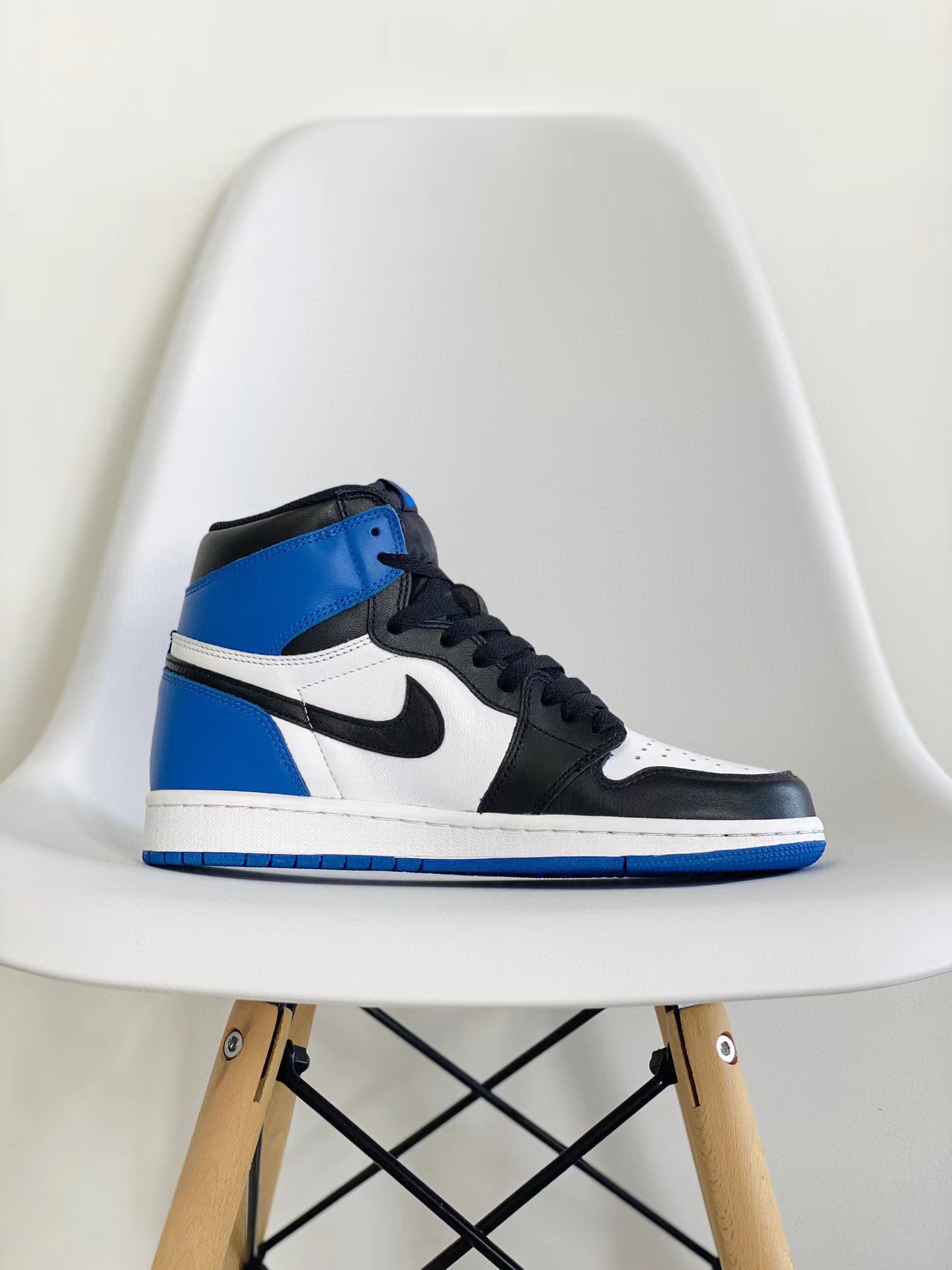 Fragment Design Air Jordan 1 AJ1 Retro 藤原浩 大閃電 篮球鞋 高筒 休闲鞋 男鞋 板鞋  716371-040