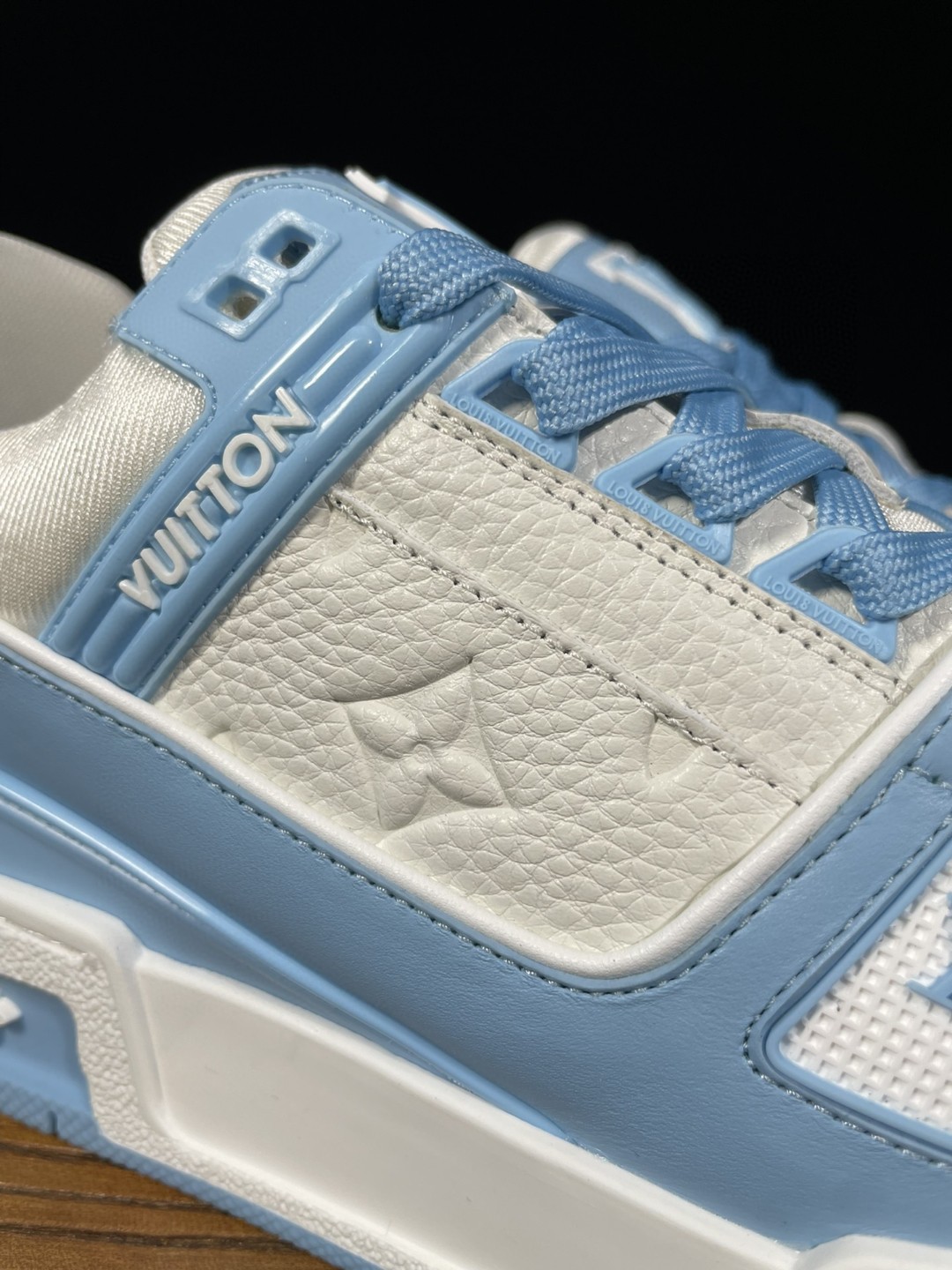 Louis Vuitton 路易威登 Trainer 白蓝 低筒 休闲鞋 板鞋 运动鞋 男鞋 女鞋 