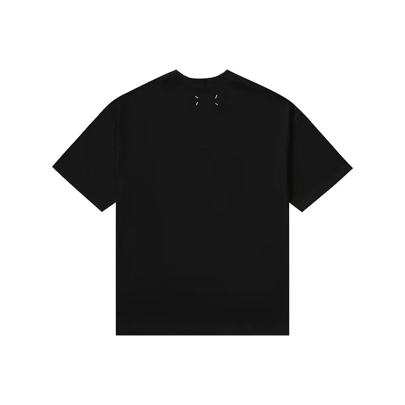 Maison Margiela 马吉拉 爱心字母logo 短袖 黑色 白色 T 恤 圆领 套头 夏季 男女同款 