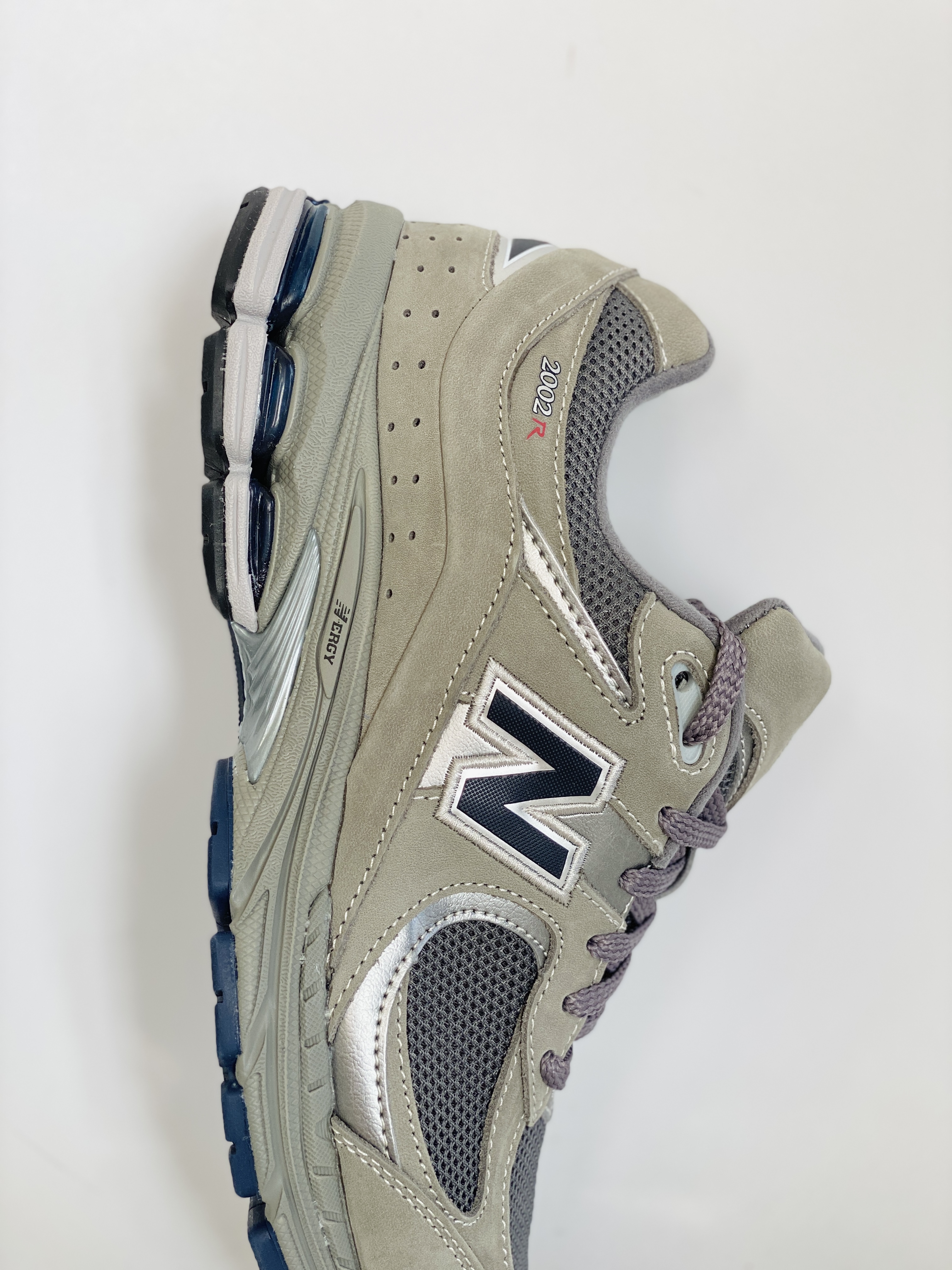 新版 New Balance 2002R  经典灰 军绿灰  低筒 跑步鞋 运动鞋 休闲鞋 男鞋 女鞋 ML2002RA
