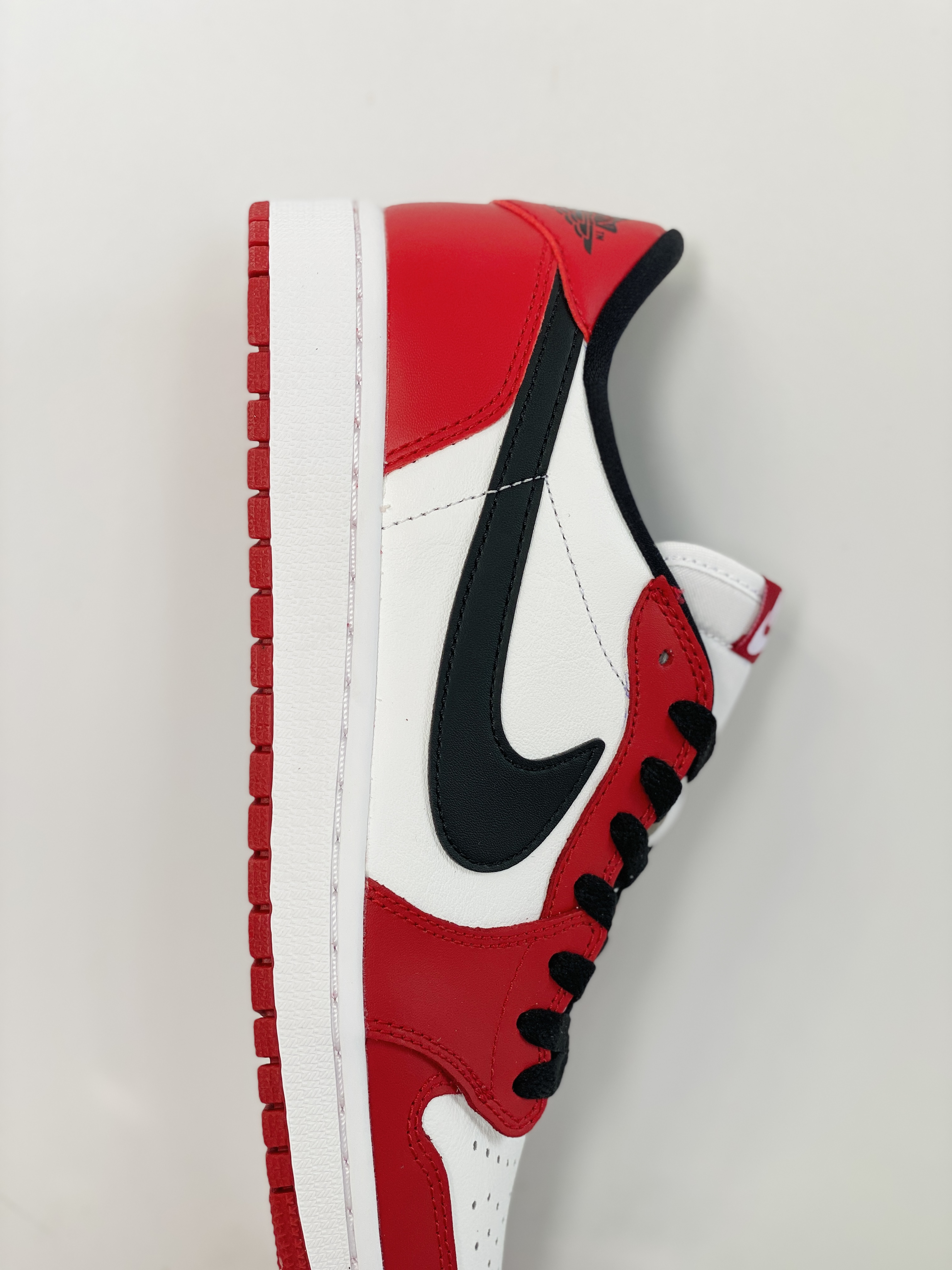 Air Jordan 1 Retro Low Chicago AJ1 芝加哥 2016 低筒 板鞋 休闲鞋 男鞋  705329-600