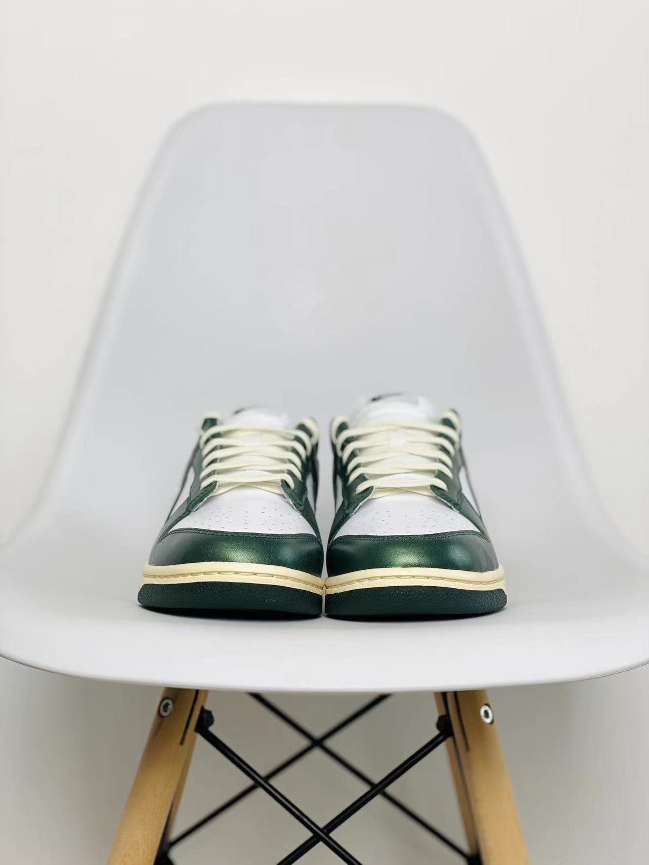 dunk Low Vintage Green 复古绿 做旧 白绿  低筒 复古板鞋 休闲鞋 男鞋 女鞋  DQ8580-100