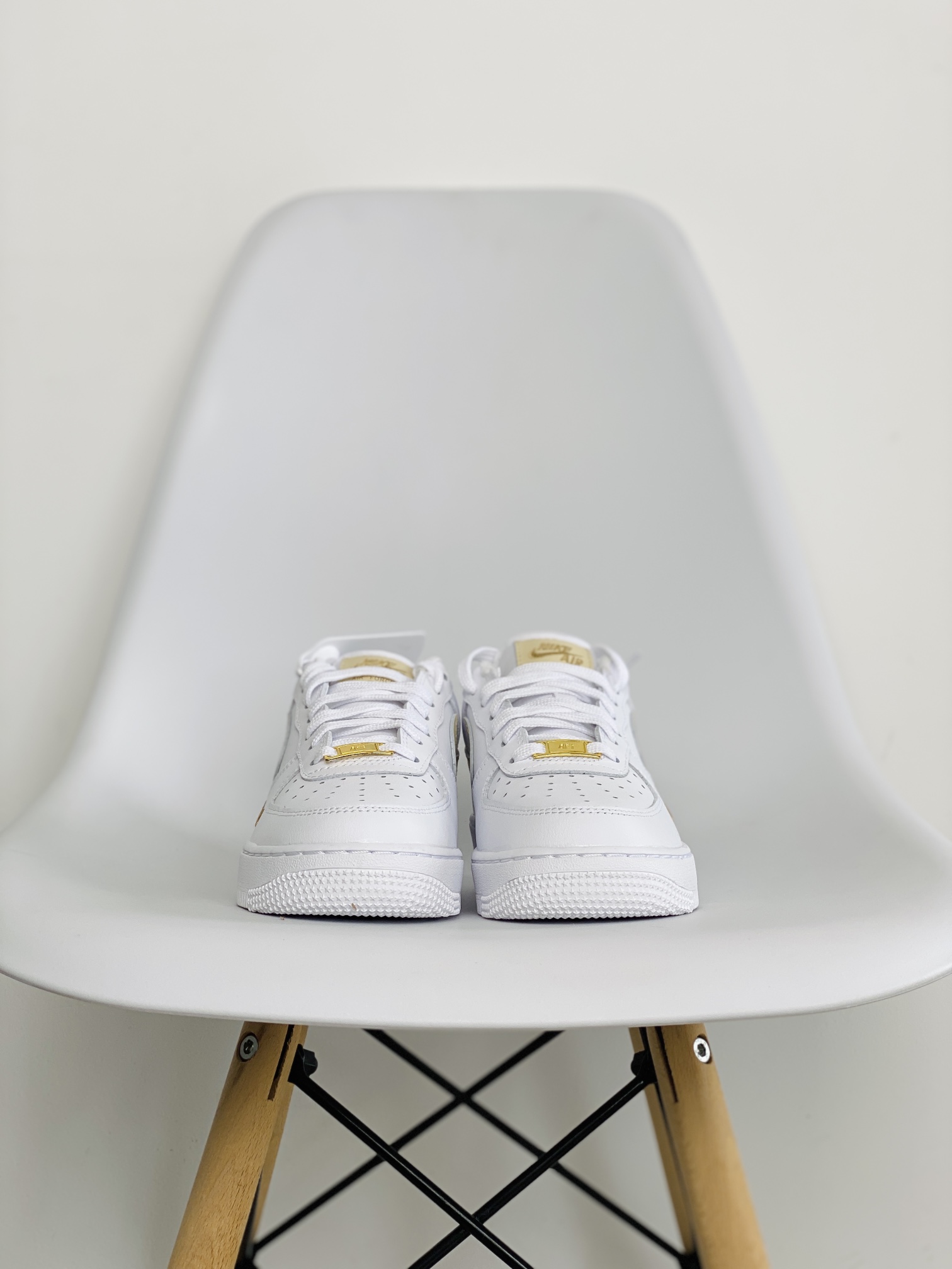 Air Force 1 Low 07 Essential 迷你勾 白金  低筒 休闲鞋 板鞋 男鞋 女鞋 CZ0270-105