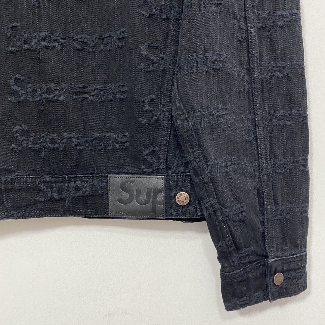 Supreme Week 10 Frayed Logos Denim Trucker Jacket 破坏徽标满印 Logo 蓝色 牛仔外套 
