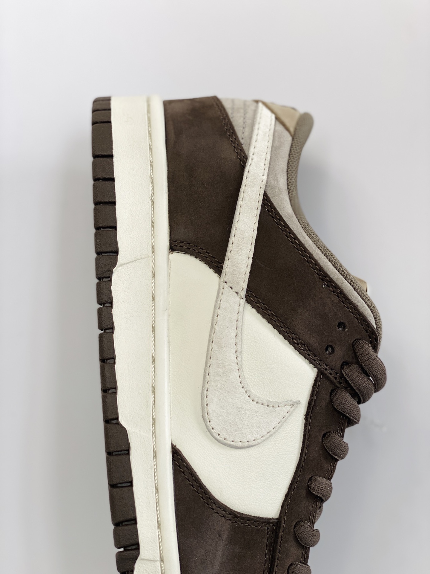 Otomo Katsuhiro Dunk Low "Steamboy OST" 大友克洋 灰棕摩卡 低筒 复古板鞋 休闲鞋 男鞋 女鞋  LF0039-001