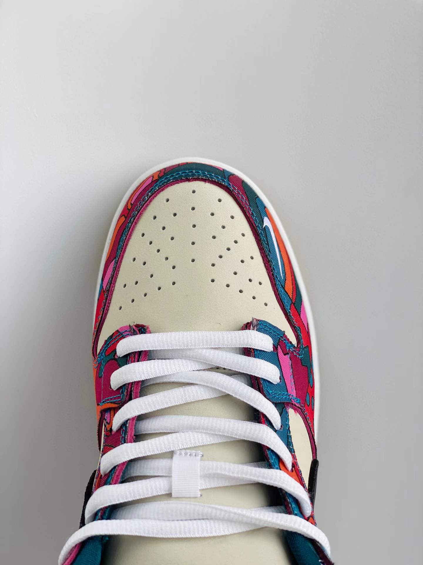Parra dunk Low Abstract Art 撕撕乐 抽象艺术 白蓝红  低筒 复古板鞋 休闲鞋 男鞋 女鞋 DH7695-600