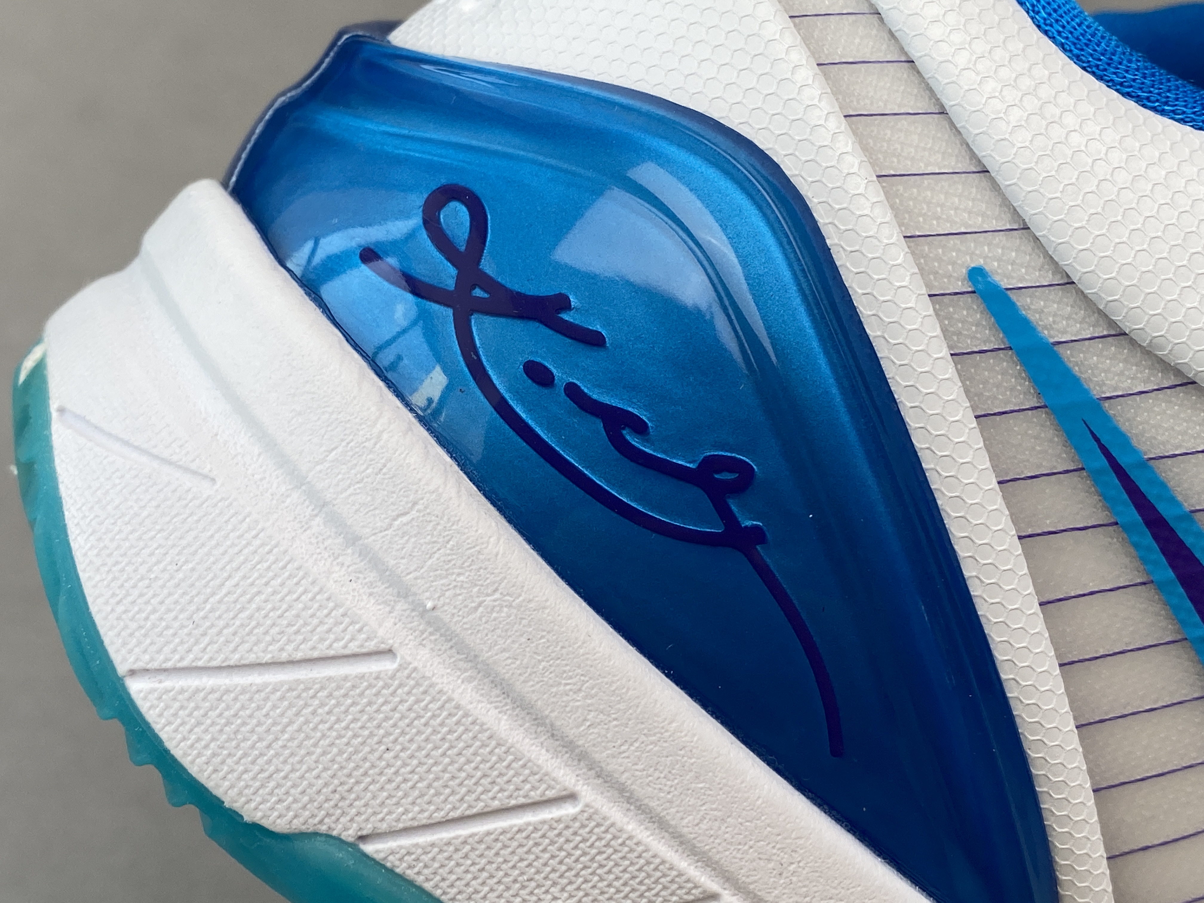 STAR KOBE4 Protro  Draft Day 選秀日 低筒  前後氣墊 科比 4  篮球鞋 实战鞋 球鞋 男鞋 AV6339-100