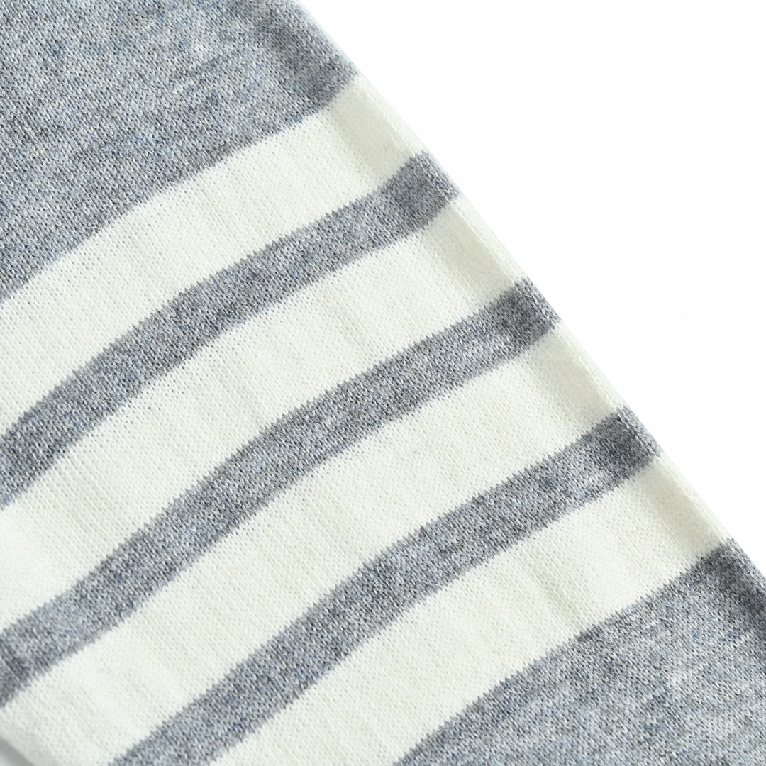 Thom Browne 经典四杠圆领羊毛衫 灰色 套头 毛衣 长袖 秋冬款 男女同款 