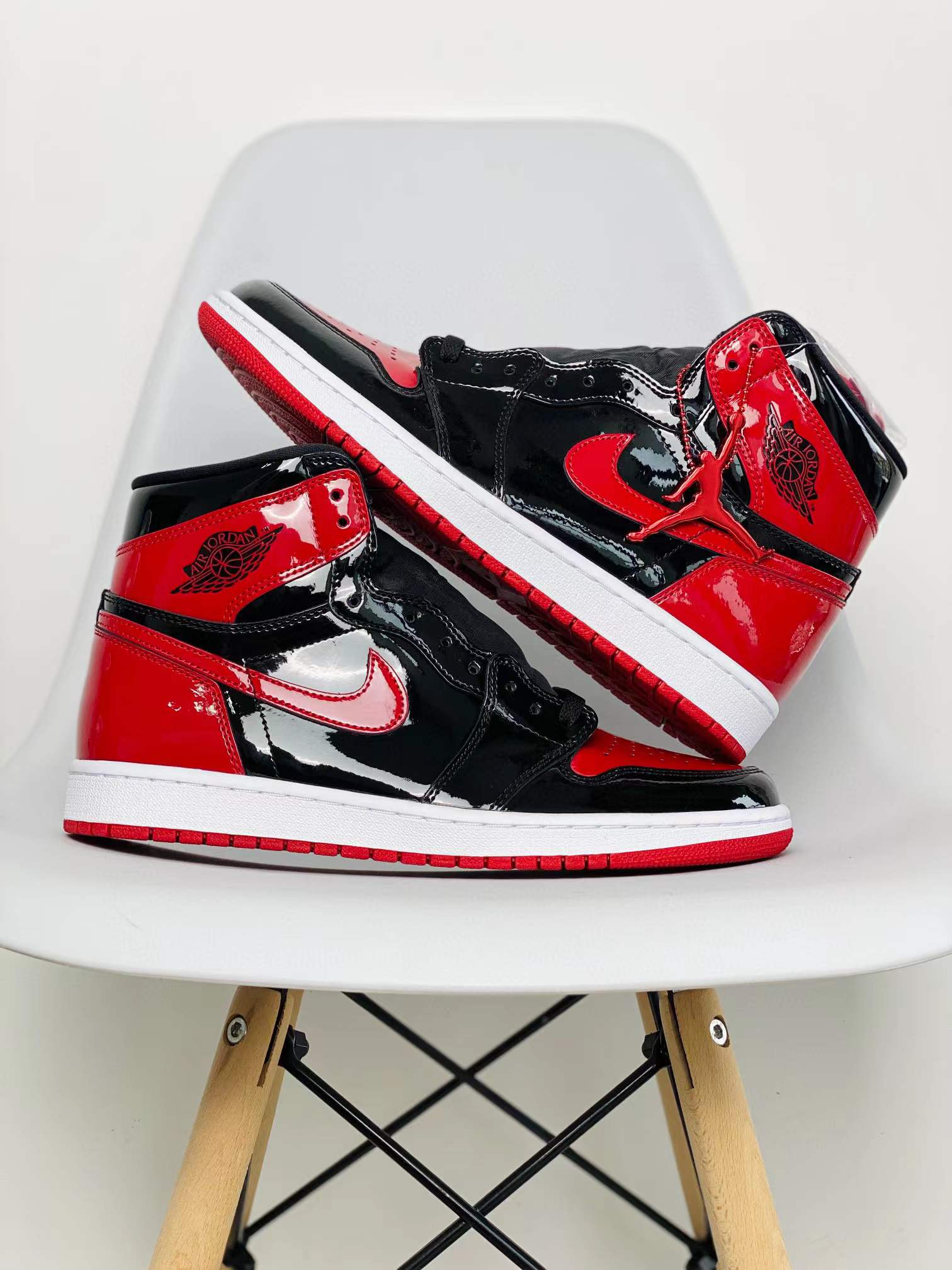 Air Jordan 1 AJ1 Retro Patent Bred 漆皮 禁穿 篮球鞋 高筒 休闲鞋 男鞋 板鞋  555088-063