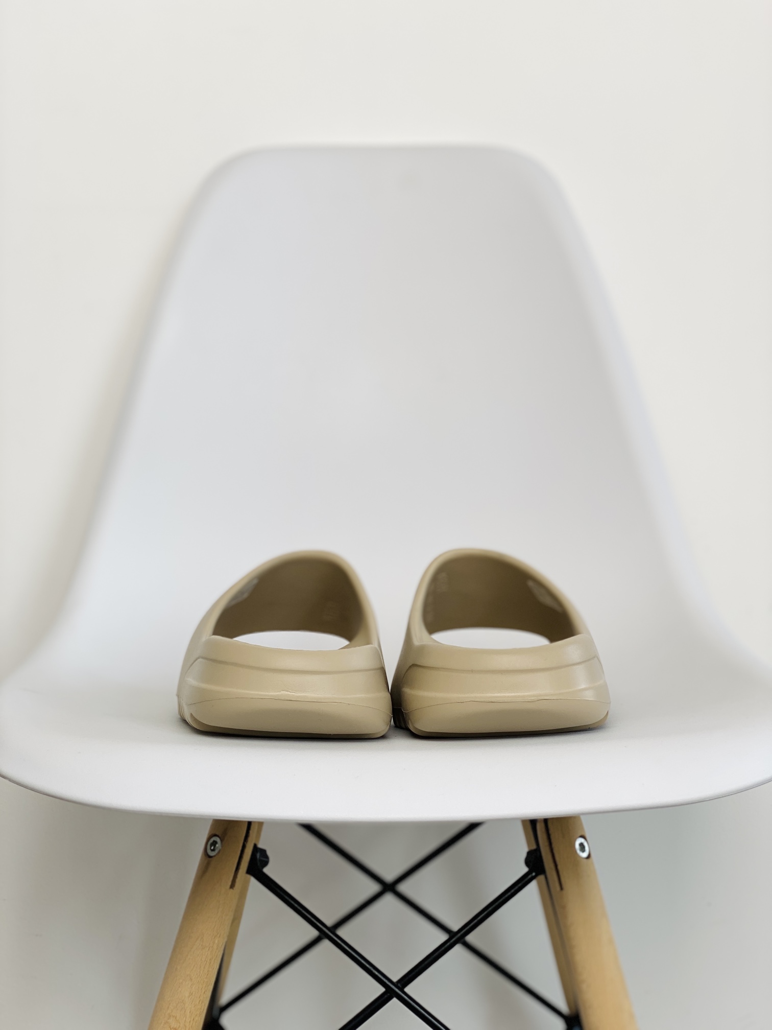 originals Yeezy Slide Pure 暖黄沙 室外 室内拖鞋 沙滩鞋 男鞋 女鞋 GZ5554