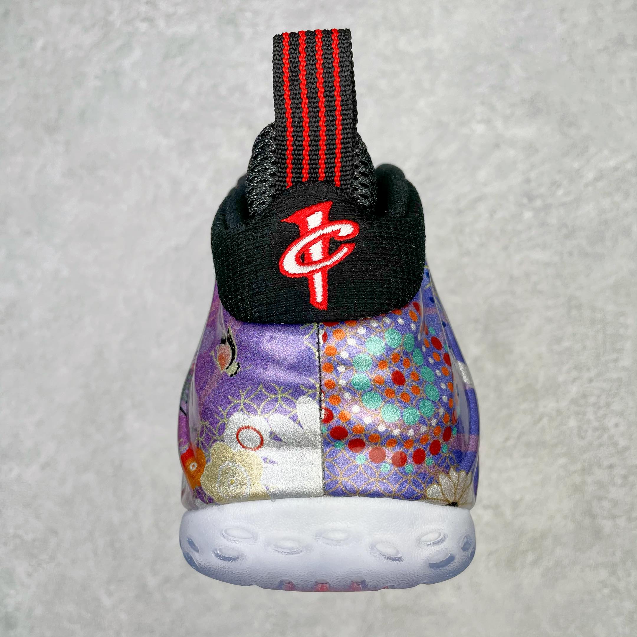 NIKE Air Foamposite One CNY 烟花喷 喷泡 篮球鞋 男鞋 碳板 AO7541-006