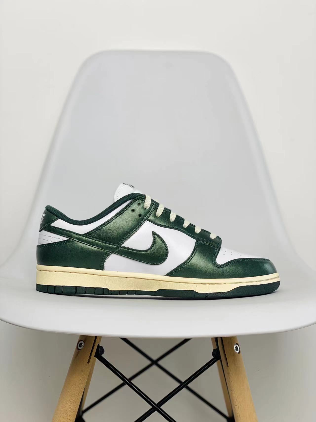 dunk Low Vintage Green 复古绿 做旧 白绿  低筒 复古板鞋 休闲鞋 男鞋 女鞋  DQ8580-100