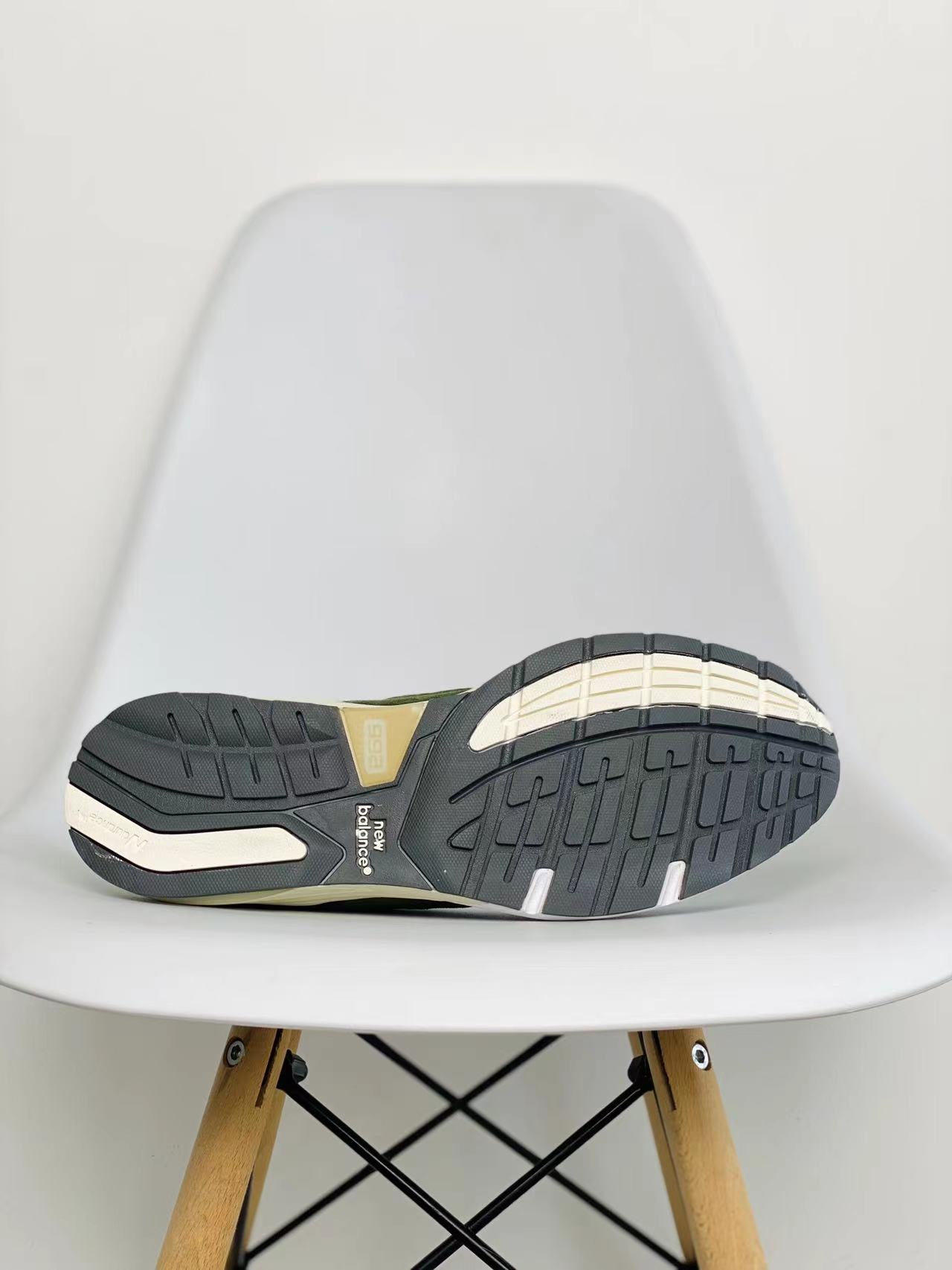 JJJJound New Balance 992 绿色 低筒 复古跑鞋 休闲鞋 运动鞋 男鞋 女鞋 M992JJ