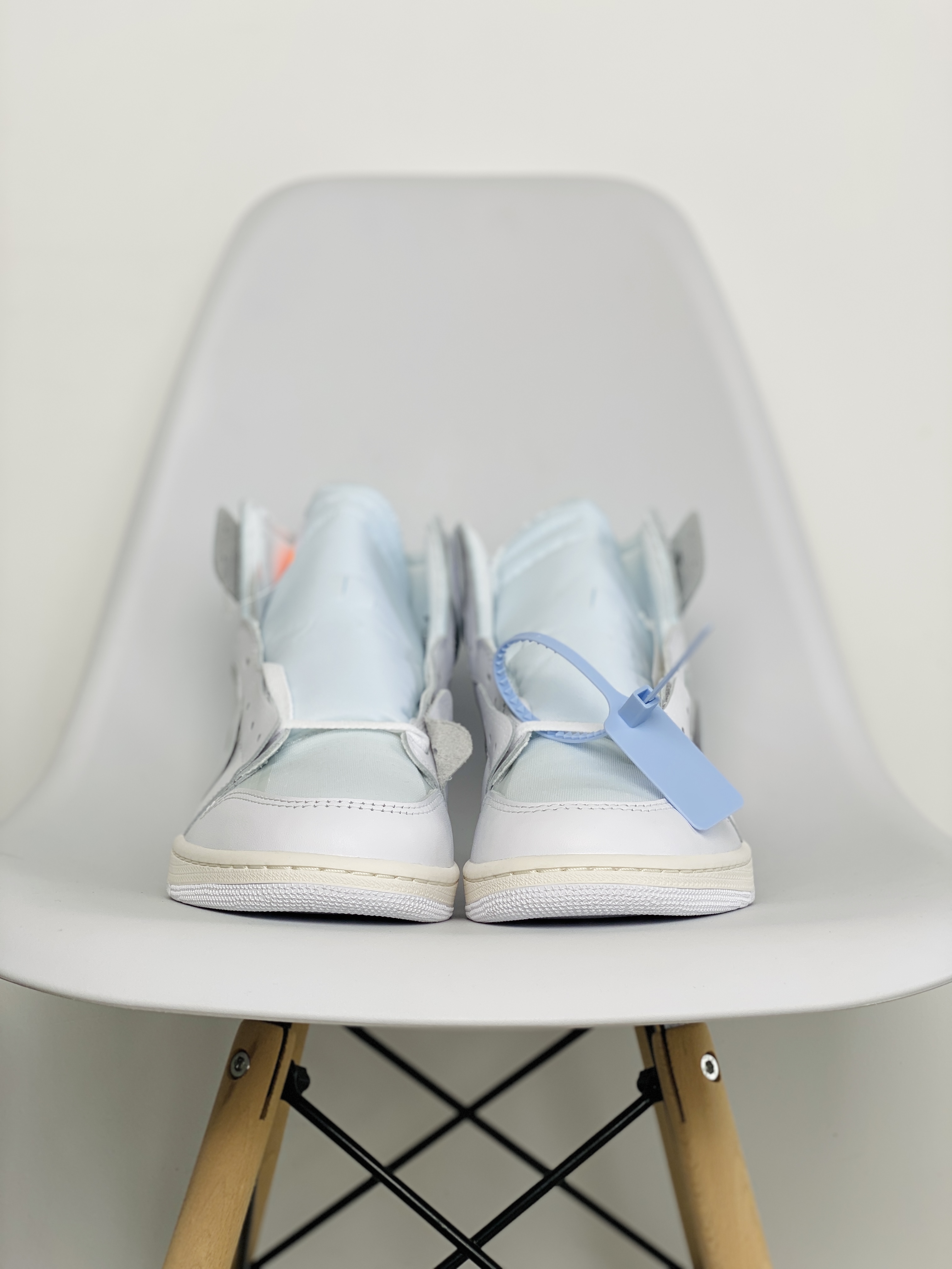 OFF-White Air Jordan 1 AJ1 Retro White the ten 歐洲限定 白色  聯名 篮球鞋 高筒 休闲鞋 男鞋 板鞋 AQ0818-100