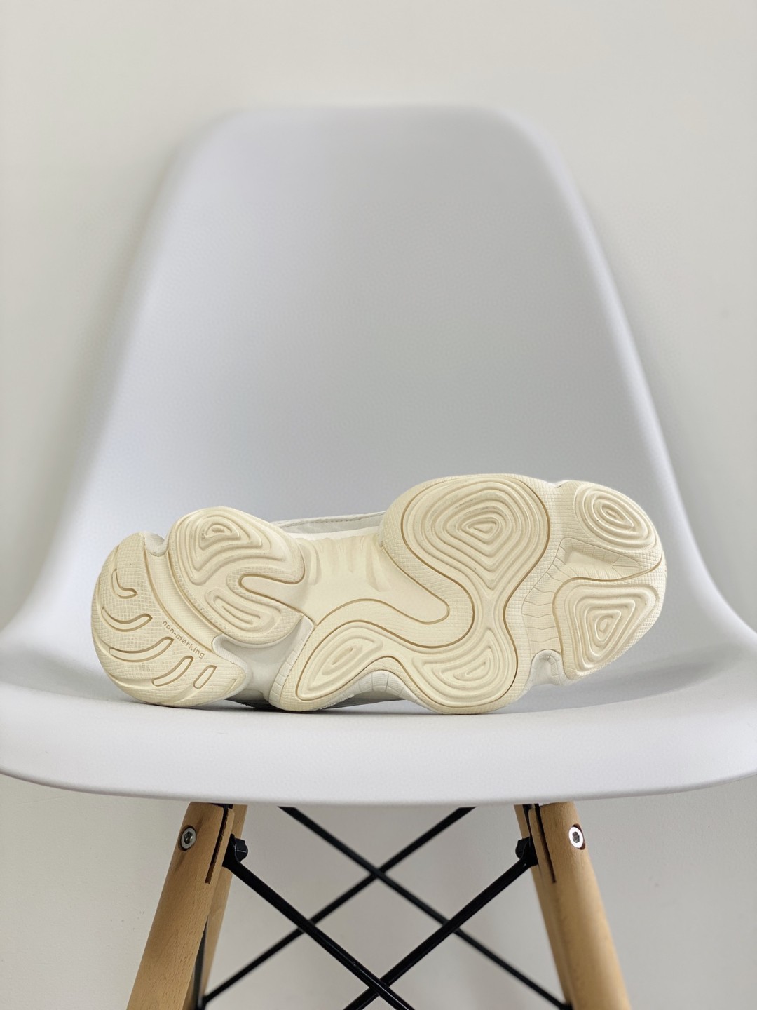 adidas originals Yeezy 500 White 骨白 低筒 休闲鞋 运动鞋 老爹鞋 男鞋 女鞋 FV3573