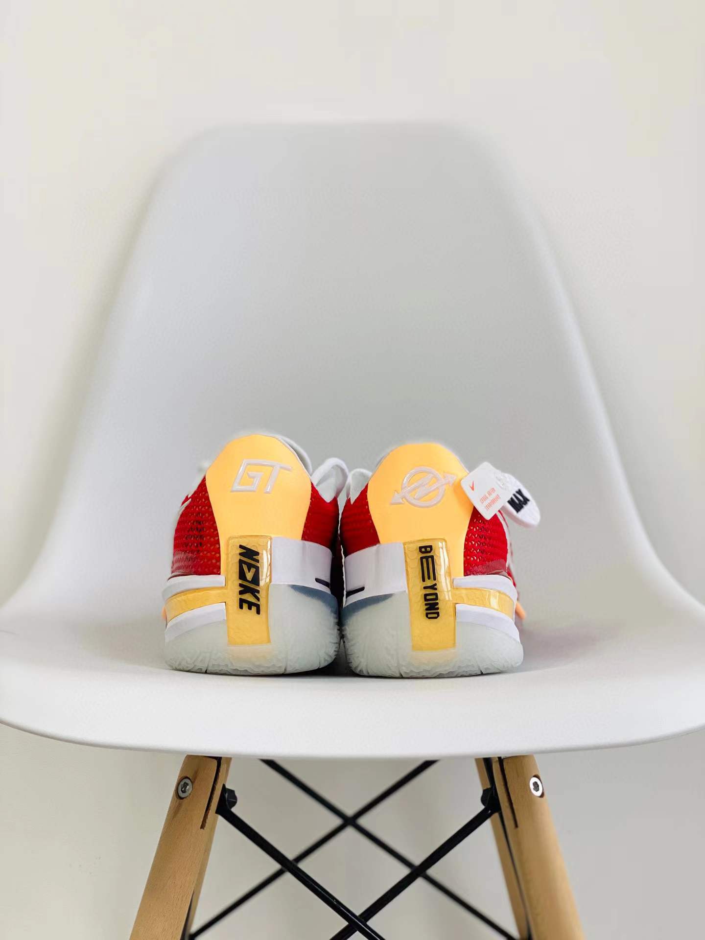 灭世纯原 Zoom GT Cut 白红 低筒 篮球鞋 球鞋 实战鞋 全掌气垫 TPU抗扭 男鞋 CZ0176-100