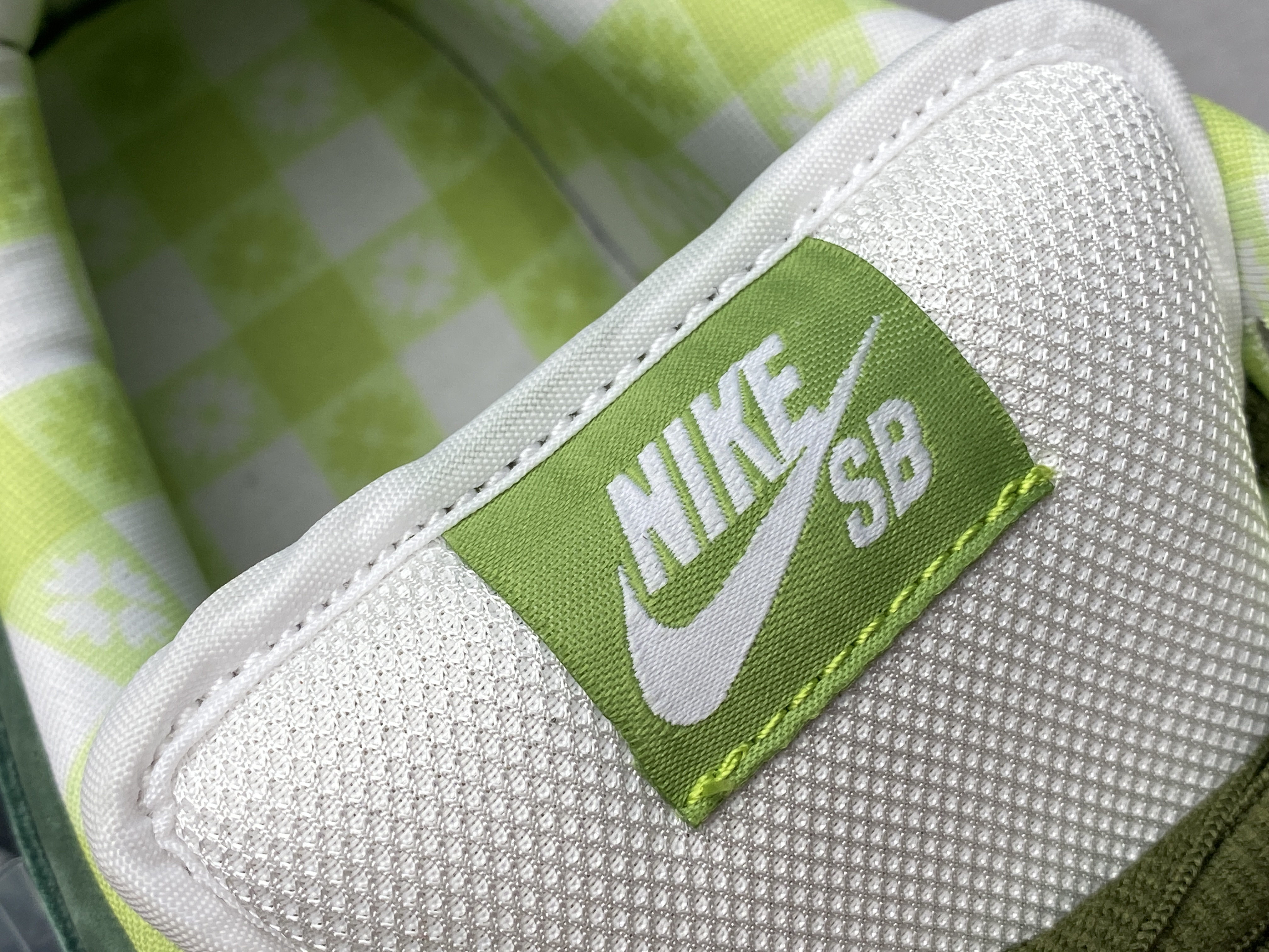 Concepts x SB Dunk Low ‘’Green Lobster" 绿龙虾 低筒 复古板鞋 休闲鞋 男鞋 女鞋 BV1310-337