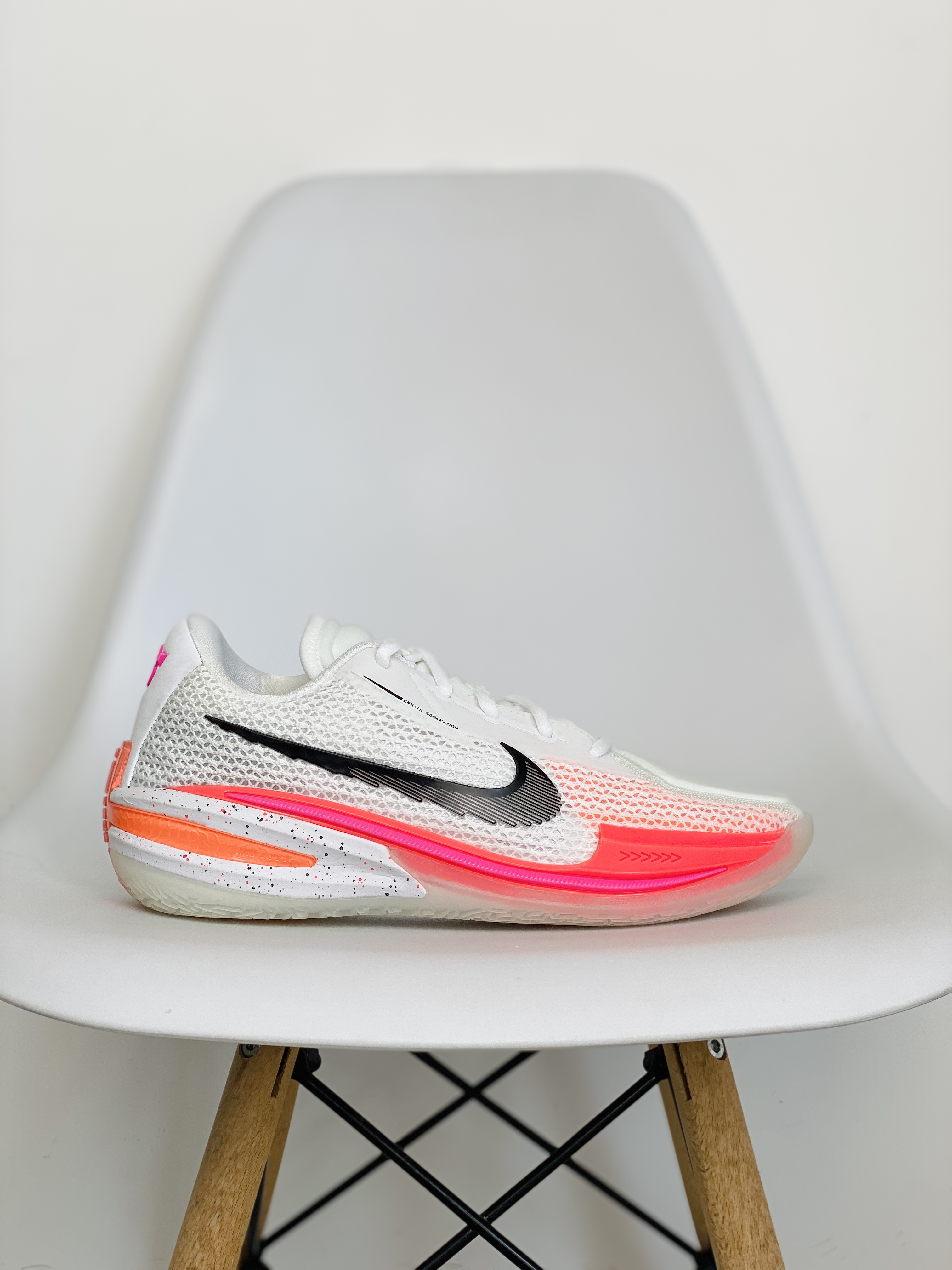 外贸 GT Cut 水蜜桃 低筒 篮球鞋 球鞋 实战鞋 全掌气垫 TPU抗扭 男鞋 CZ0176-106