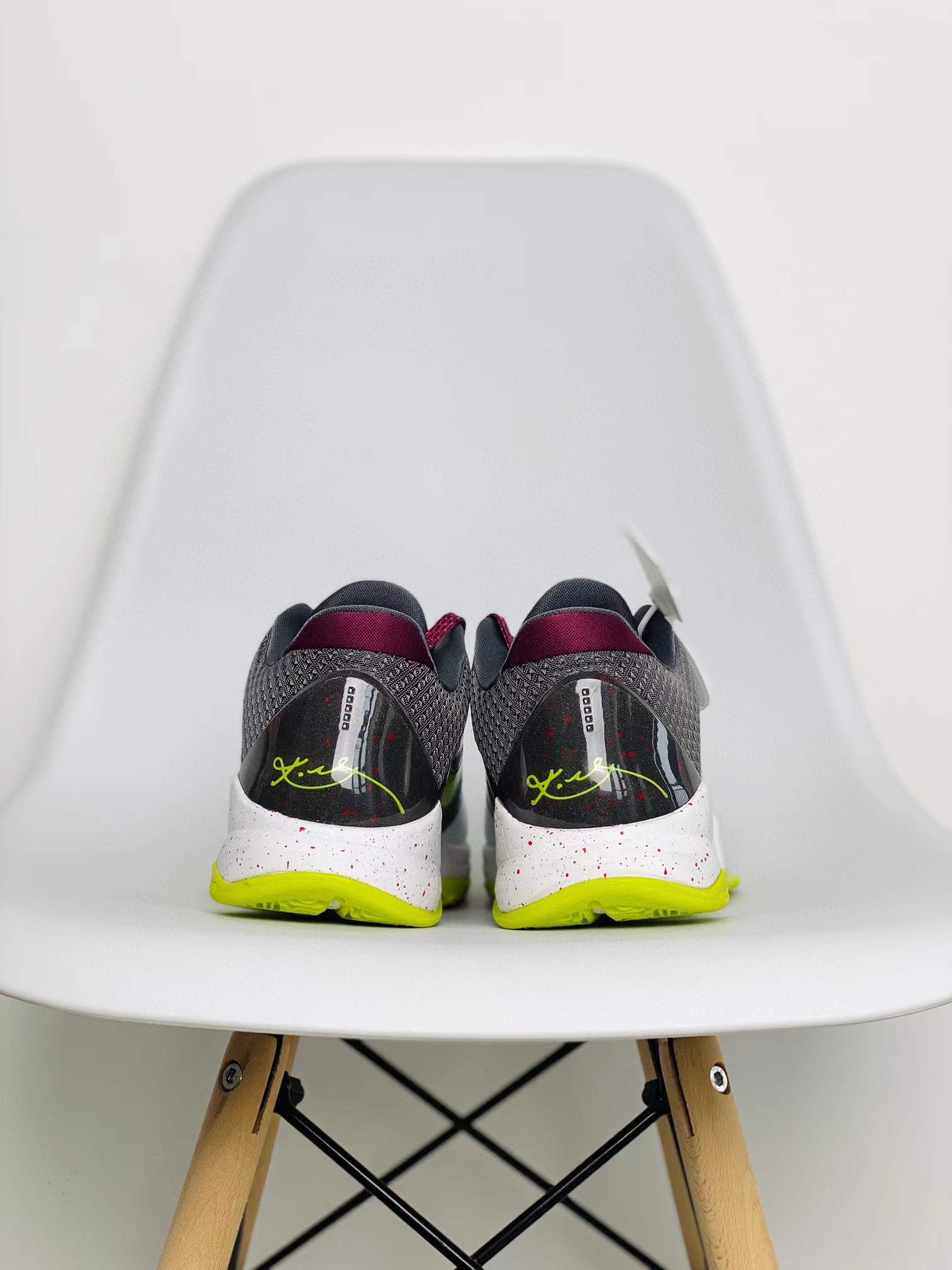 滅世純原 Kobe5 Protro Chaos 科比 5 小丑 低筒 籃球鞋 球鞋 實戰鞋 前後氣墊 真碳板  CD4991-100