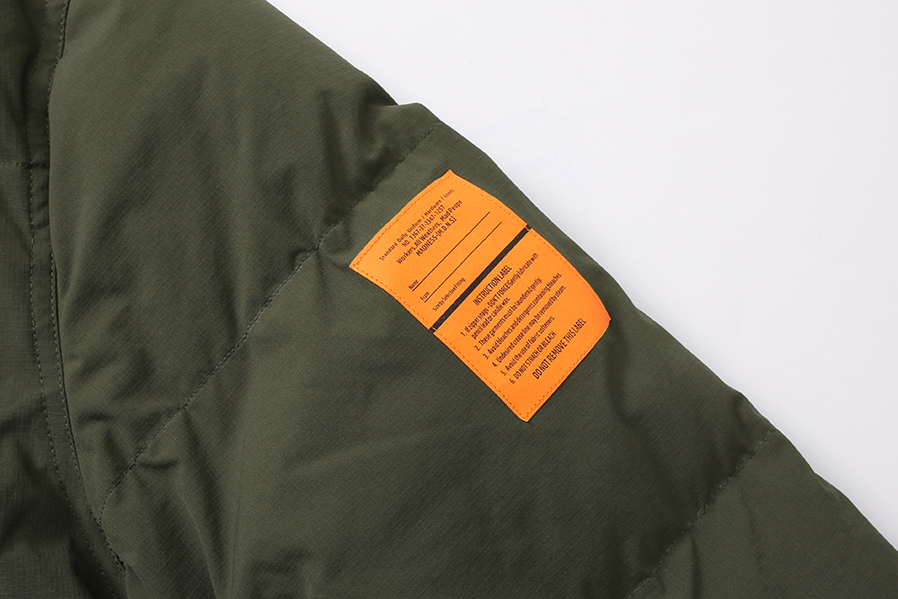 MADNESS QUILTED DOWN JACKET 羽绒服 军绿色 休闲 保暖 羽绒外套 长袖 冬季 男女同款