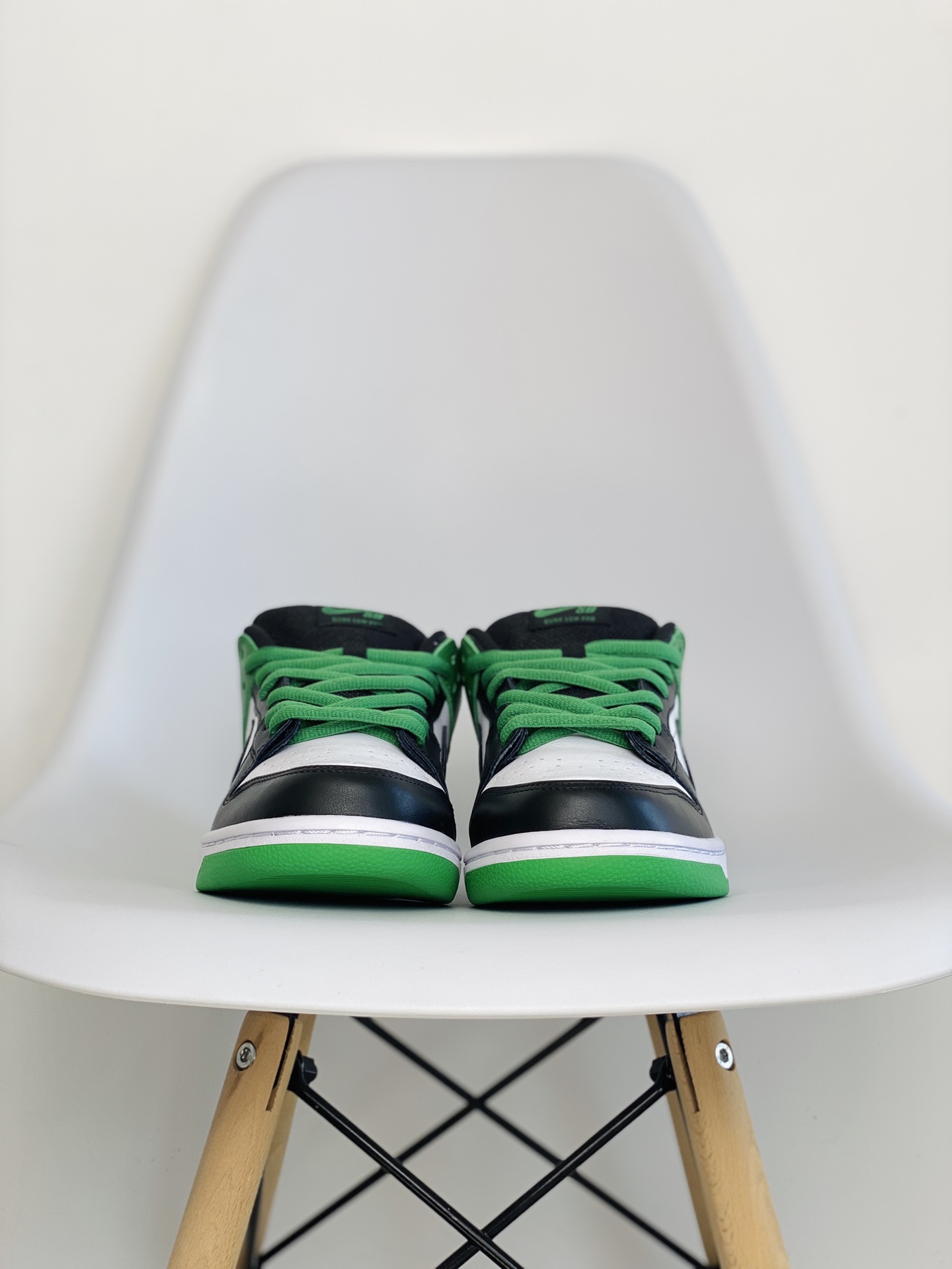 dunk Low Classic Green 黑绿脚趾 低筒 复古板鞋 休闲鞋 男鞋 女鞋  BQ6817-302