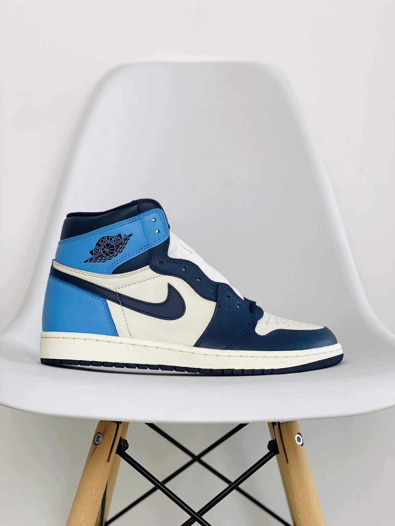 Air Jordan 1 AJ1 Retro OG Obsidian 黑曜石 篮球鞋 高筒 休闲鞋 女鞋 男鞋 板鞋 555088-140