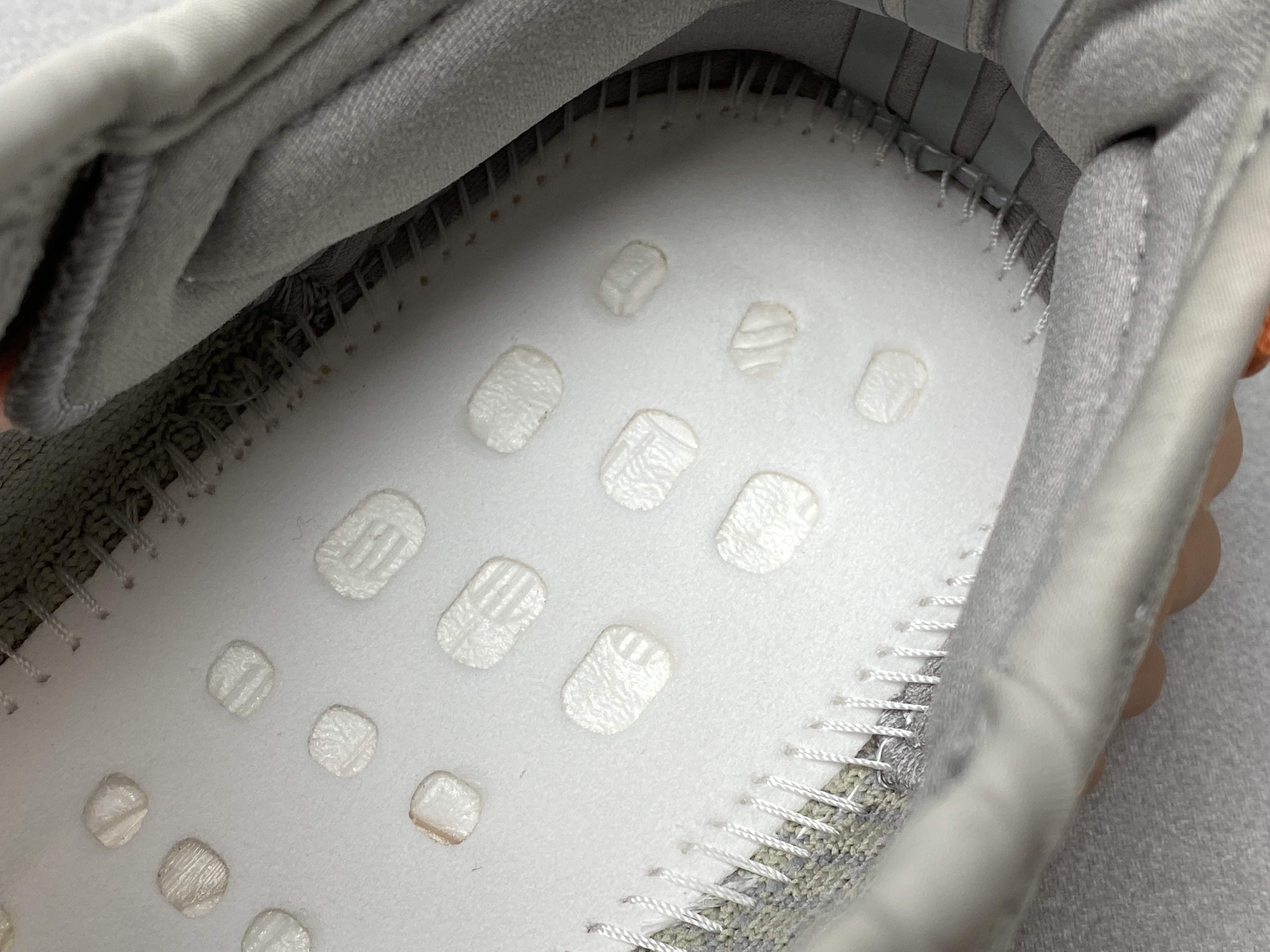 adidas originals Yeezy Boost 350 V2 True Form 低筒 休闲鞋 运动鞋 男鞋 女鞋 EG7492