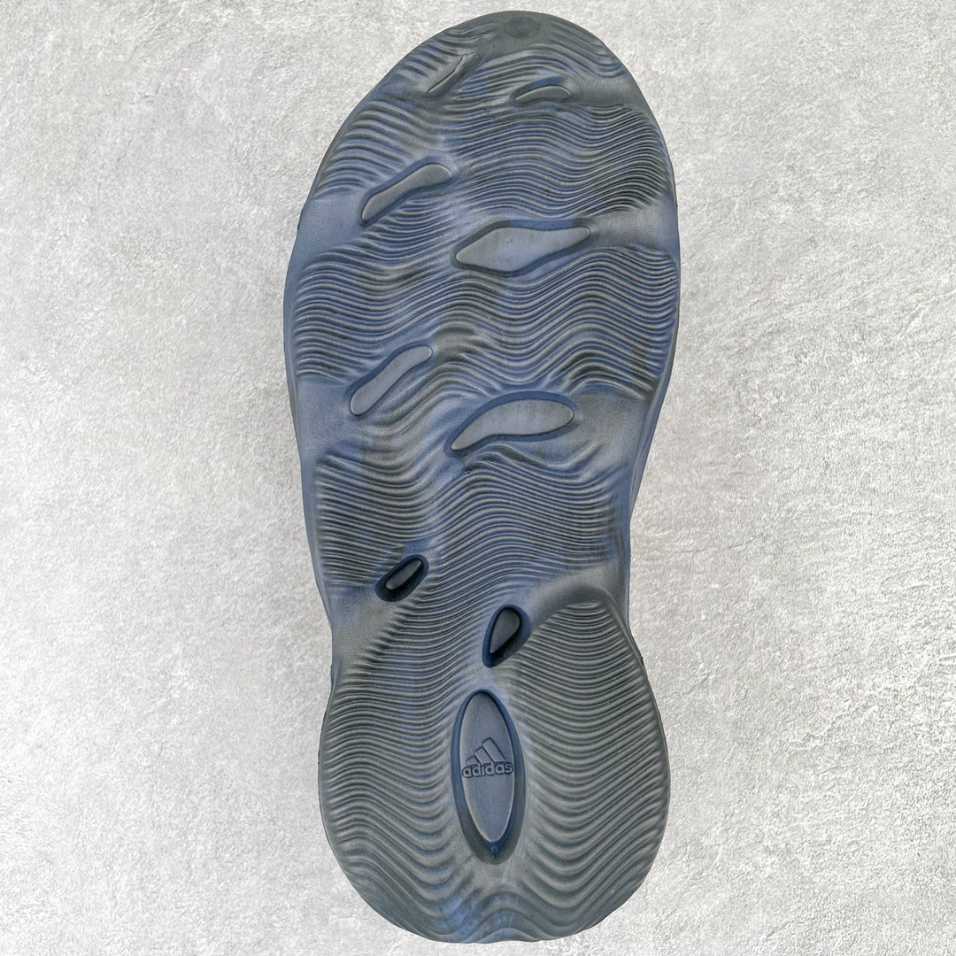 adidas originals Yeezy Foam Runner Mineral Blue 矿物蓝 午夜蓝 运动凉鞋 洞洞鞋 拖鞋 室内室外拖 男鞋 女鞋  GV7903