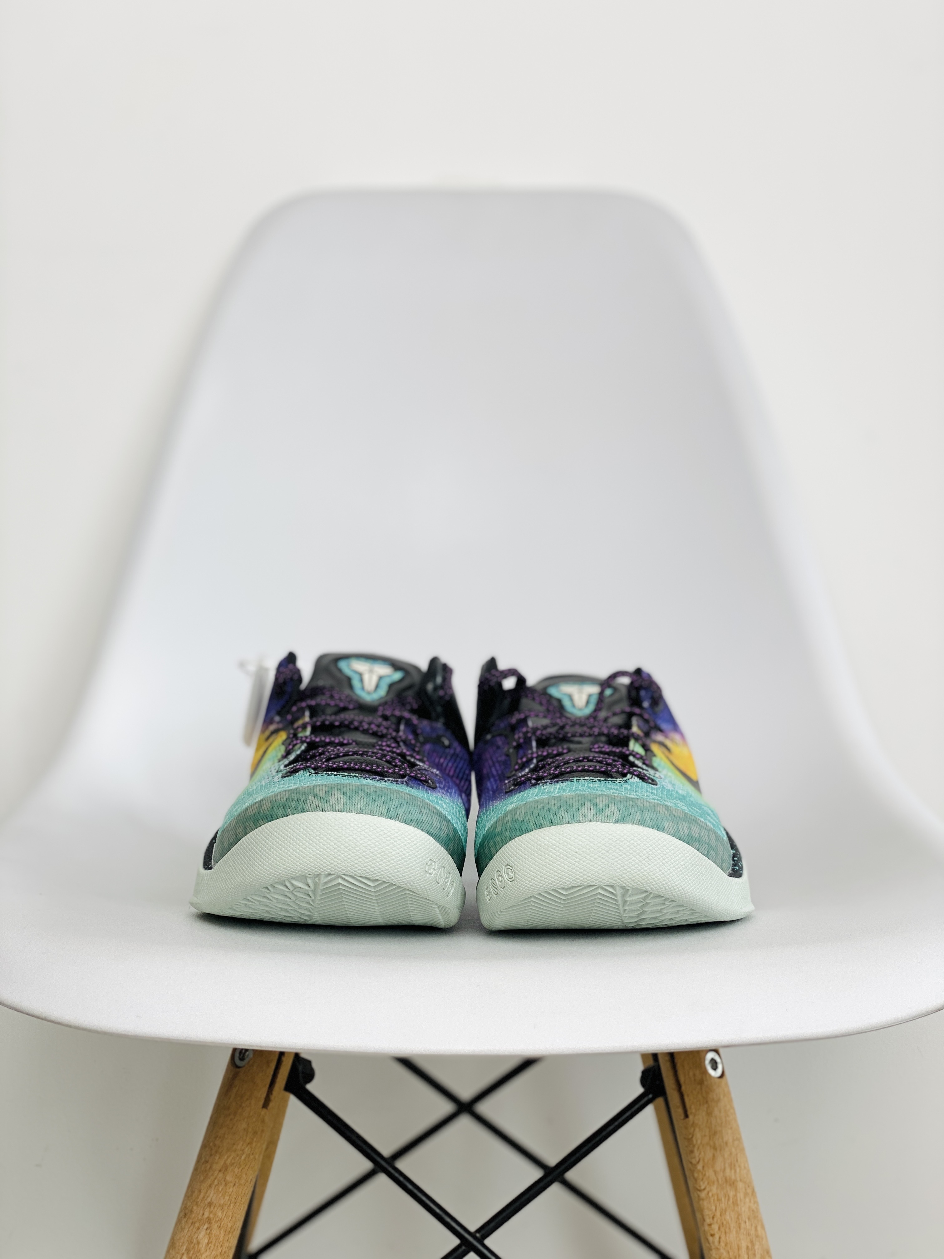 滅世純原 Kobe8 Easter 绿紫 復活節 科比8 低筒 React鞋墊 籃球鞋 實戰鞋 球鞋 男鞋 555035-302