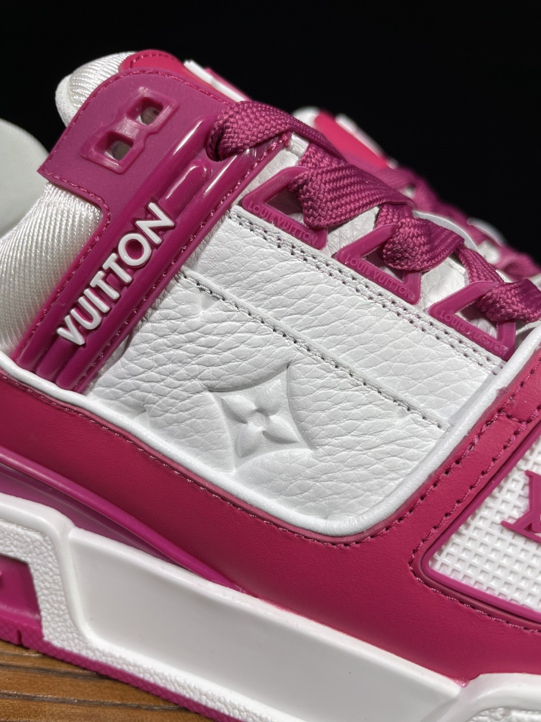 Louis Vuitton 路易威登 Trainer 玫红 低筒 休闲鞋 板鞋 运动鞋 男鞋 女鞋 
