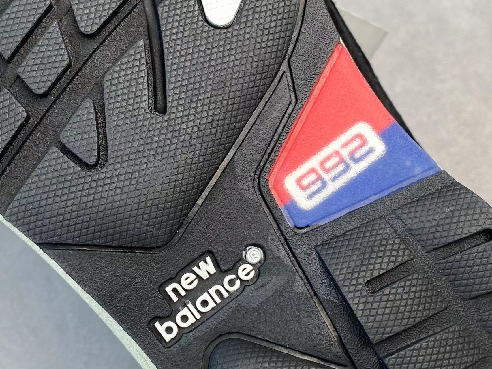 New Balance 992 黑色 美產  低筒 复古跑鞋 休闲鞋 运动鞋 男鞋 女鞋  M992EB