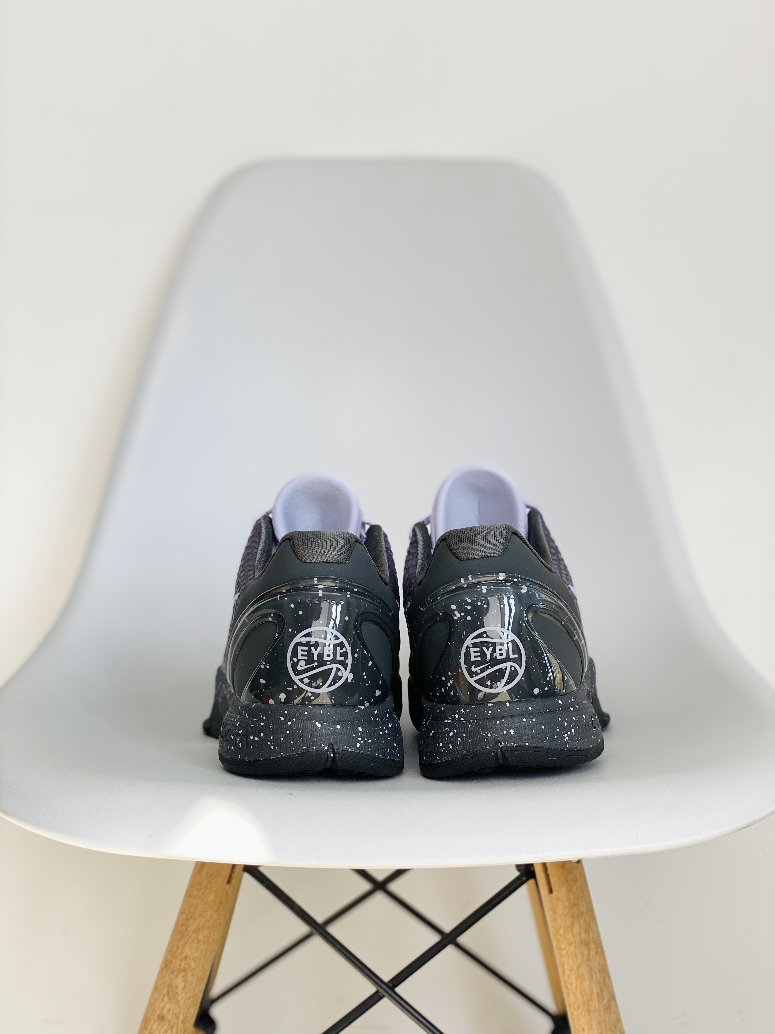 无现货 需预定 H12 Kobe6 EYBL 前掌Zoom Turbo 气垫 后掌EVA缓震 球鞋 籃球鞋 實戰鞋 前後氣墊 真碳板 男鞋   DM2825-001