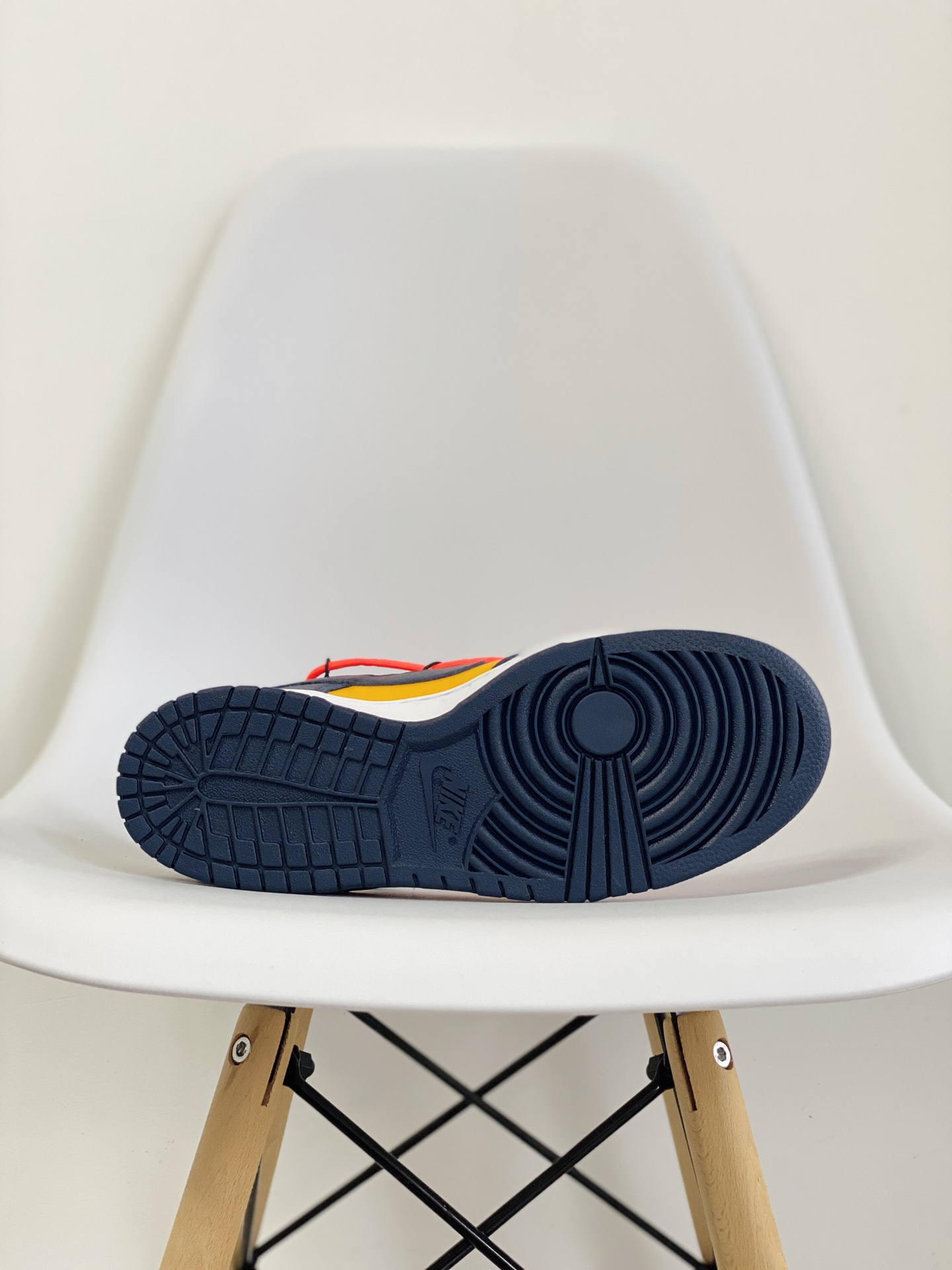 Off-White Duunk  Low LTHR OW 联名 低筒 黑曜石 板鞋 休闲鞋 滑板鞋 男鞋 女鞋 CT0856-700