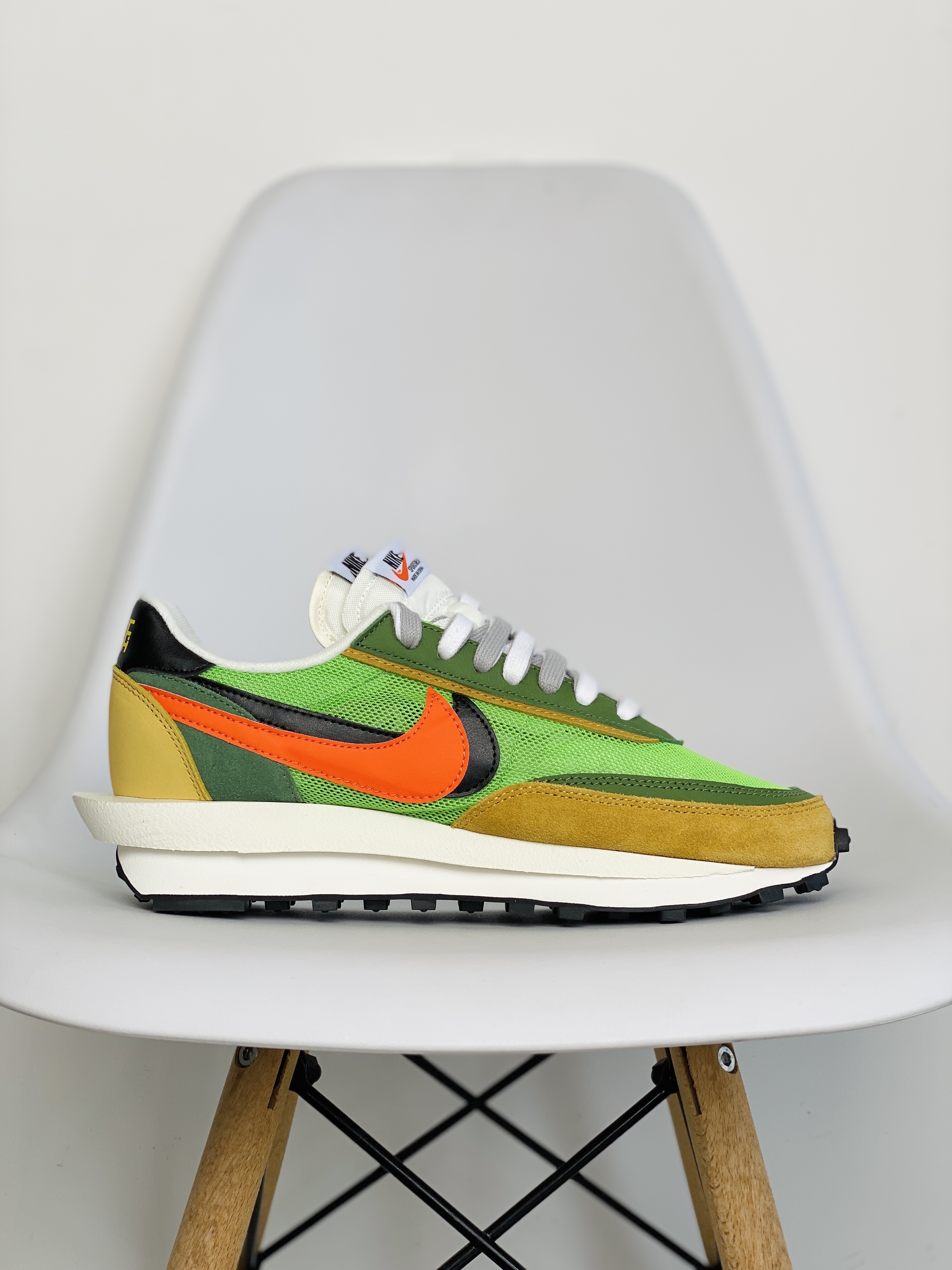 Sacai  LVD Waffle 黃綠 低筒 双勾 华夫 复古时鞋 休闲鞋 透气网面 运动鞋 男鞋厚底 女鞋增高BV0073-300